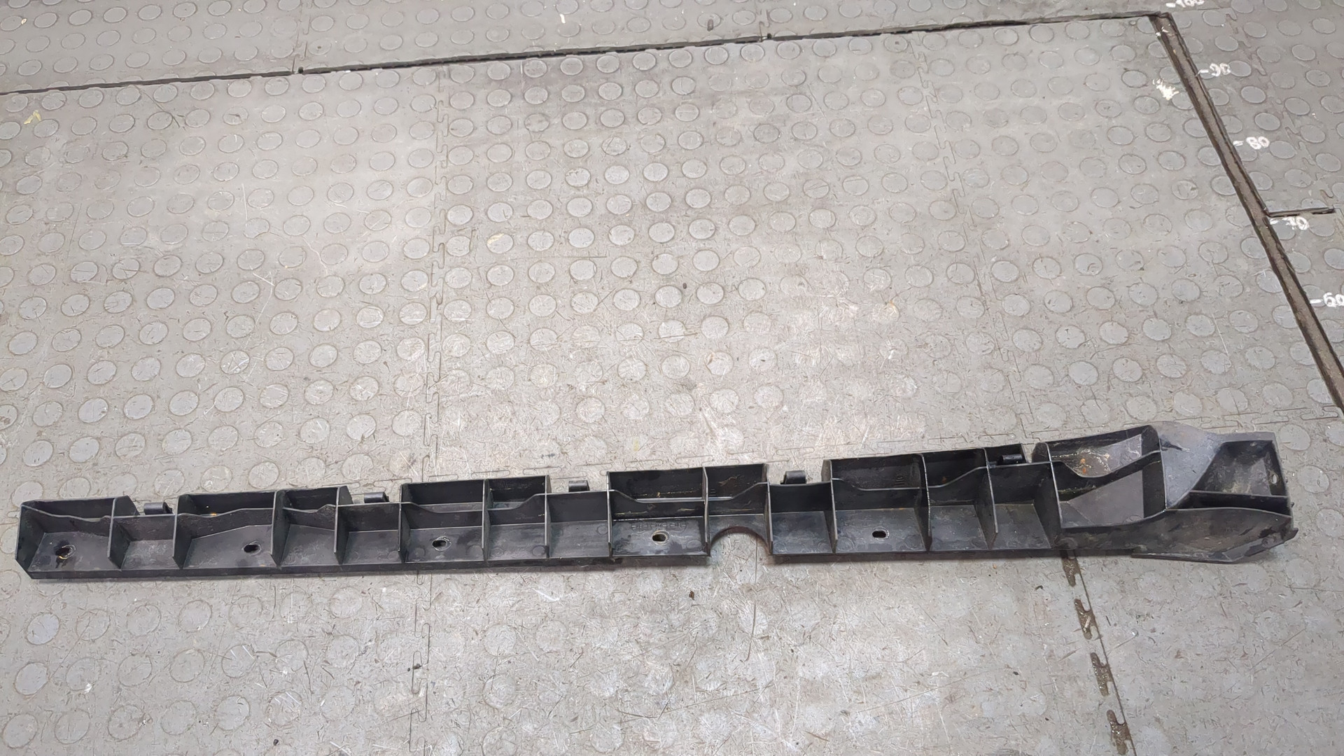 Накладка на подножку