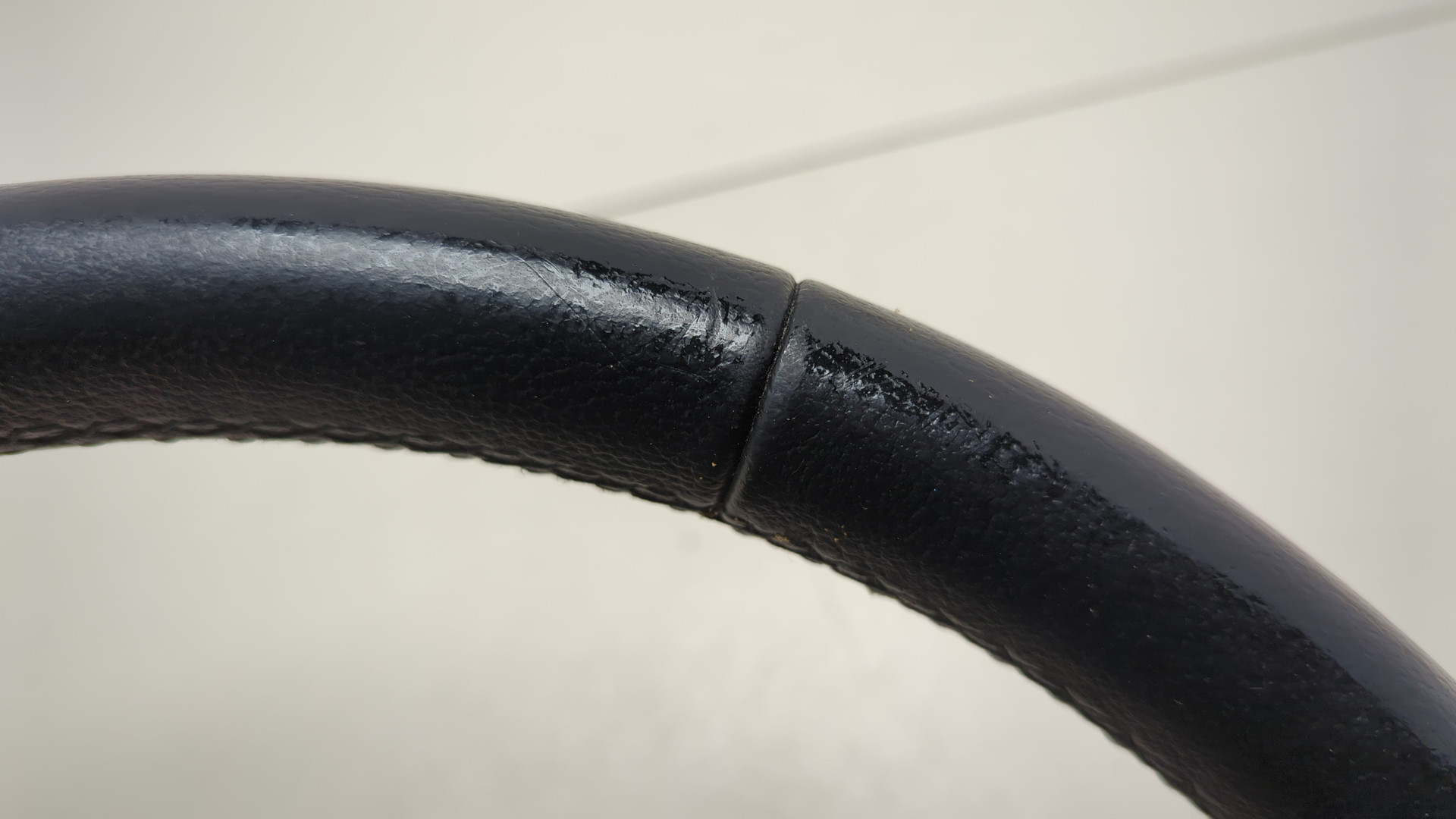 Рулевое колесо (руль)