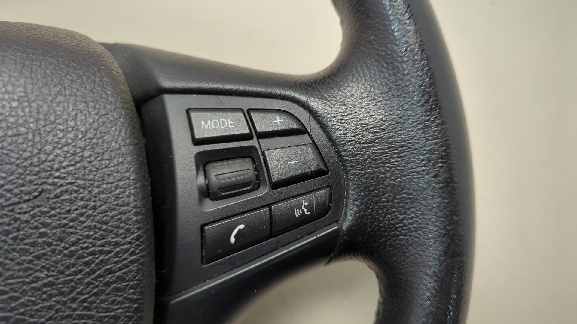 Рулевое колесо (руль)