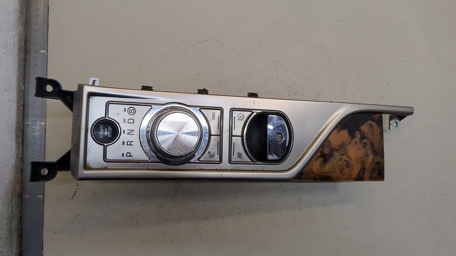 Кулиса МКПП / АКПП