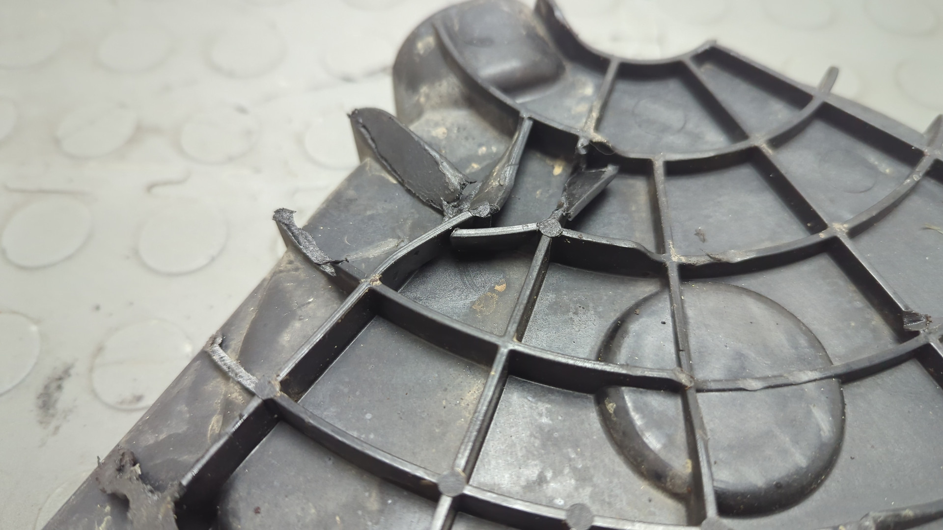 Кожух ремня ГРМ