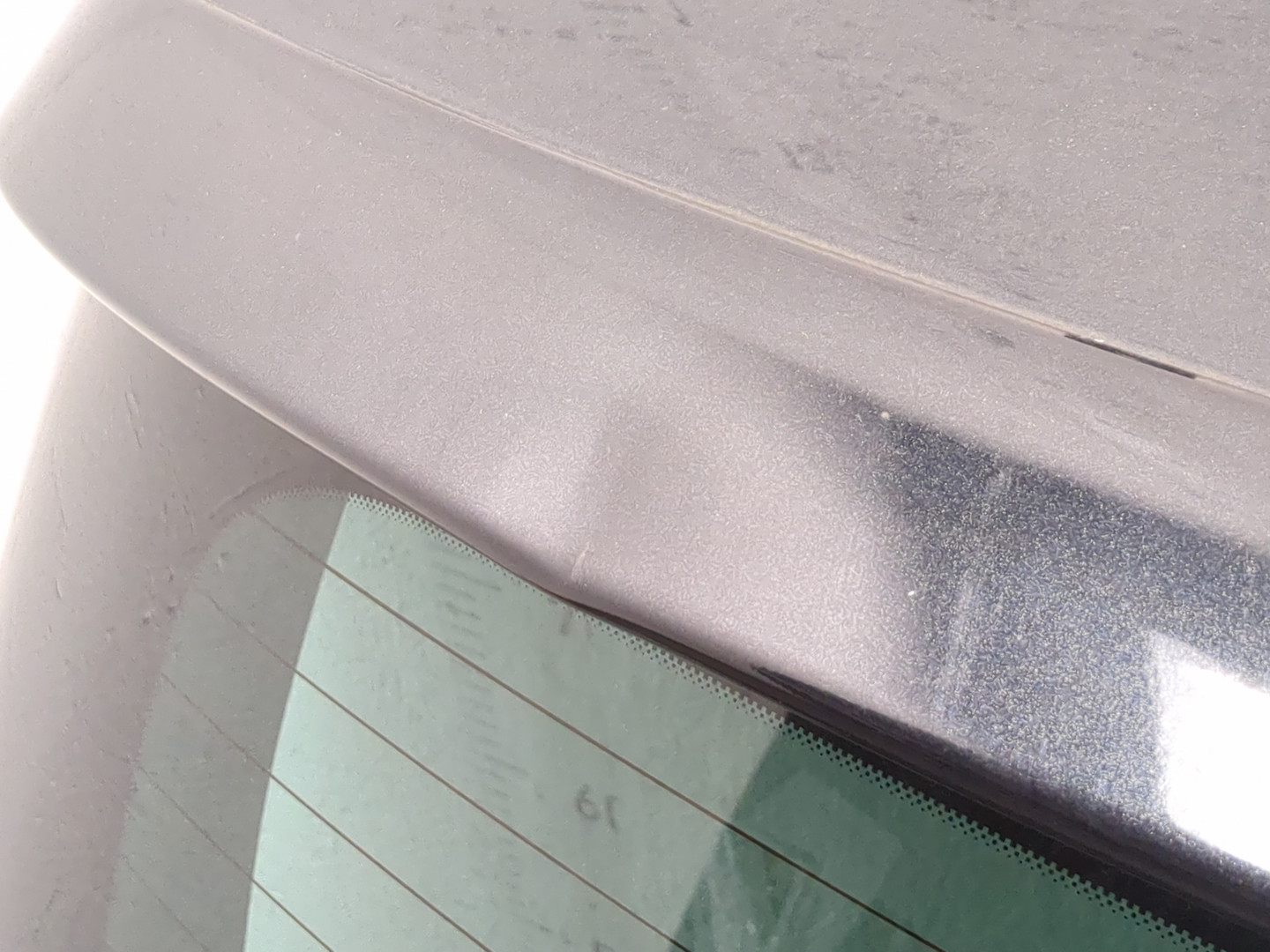 Дверь багажника