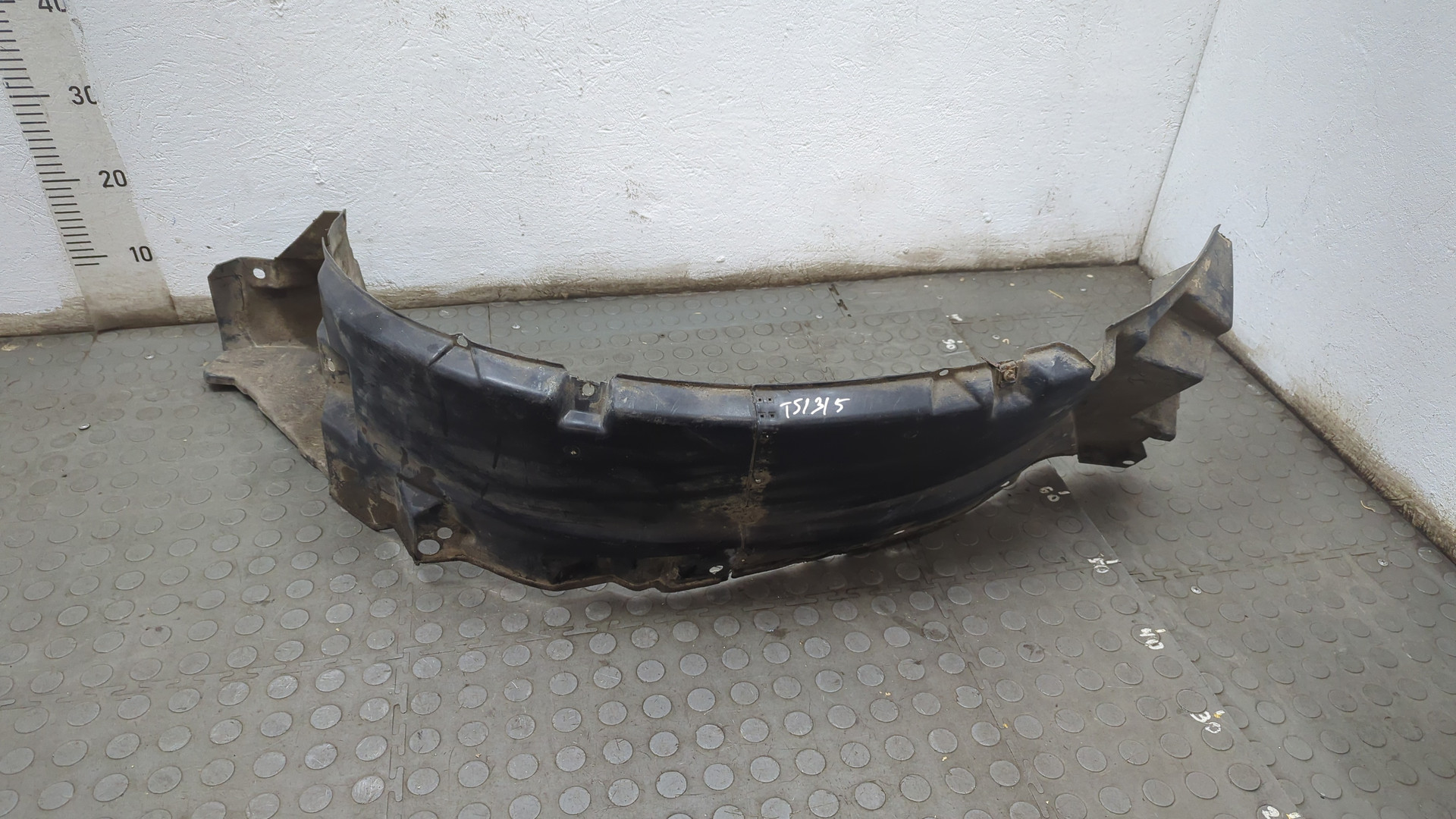 Локер передний левый