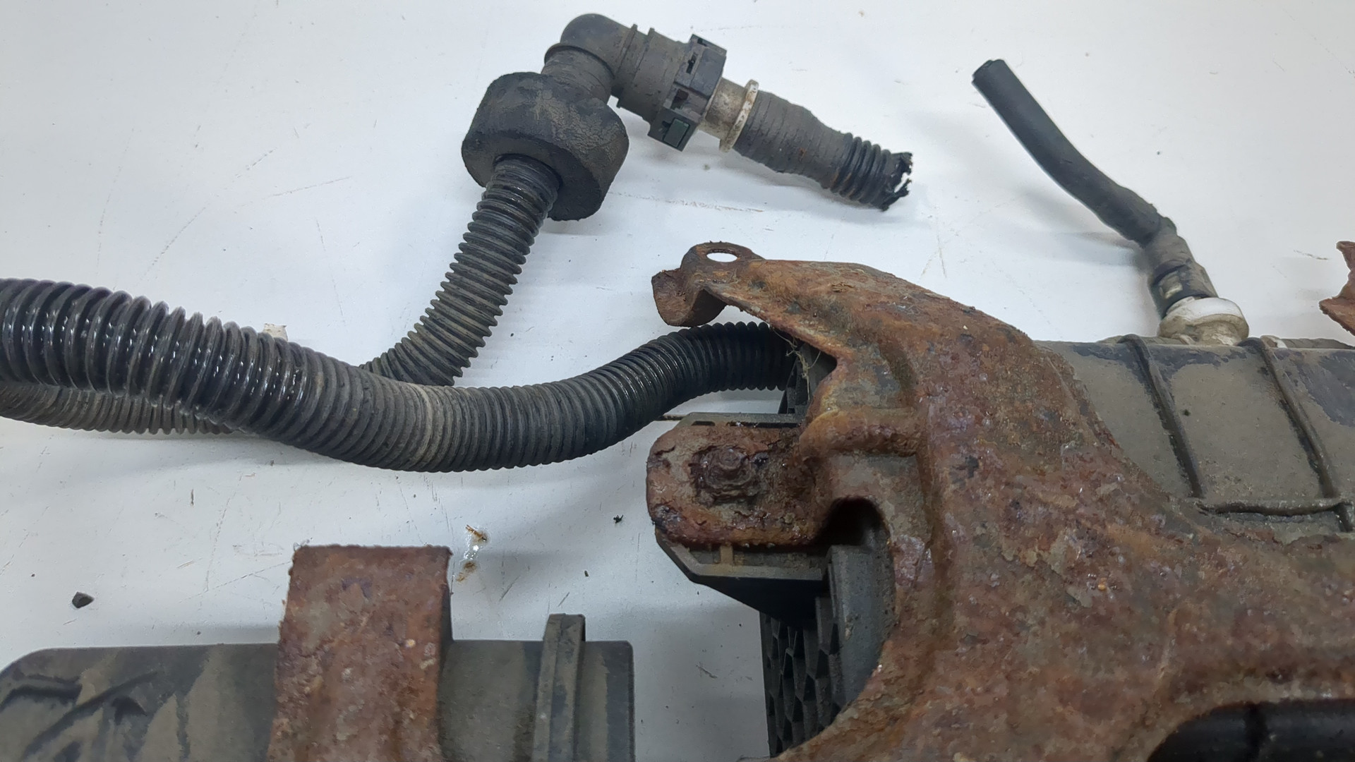 Абсорбер (фильтр угольный)