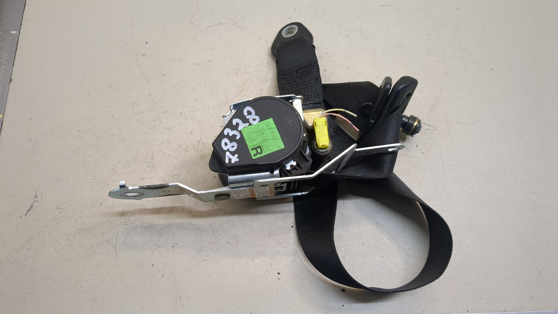 Ремень безопасности