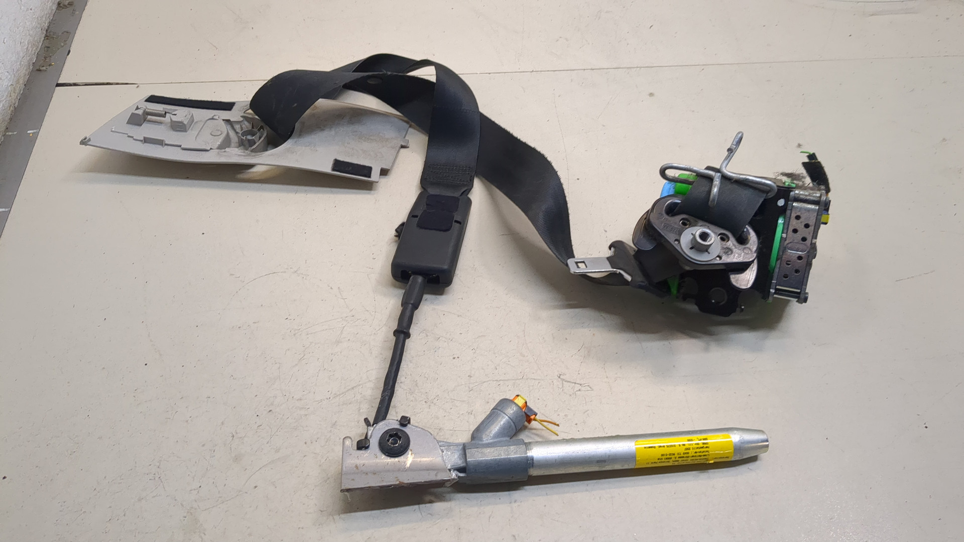 Ремень безопасности