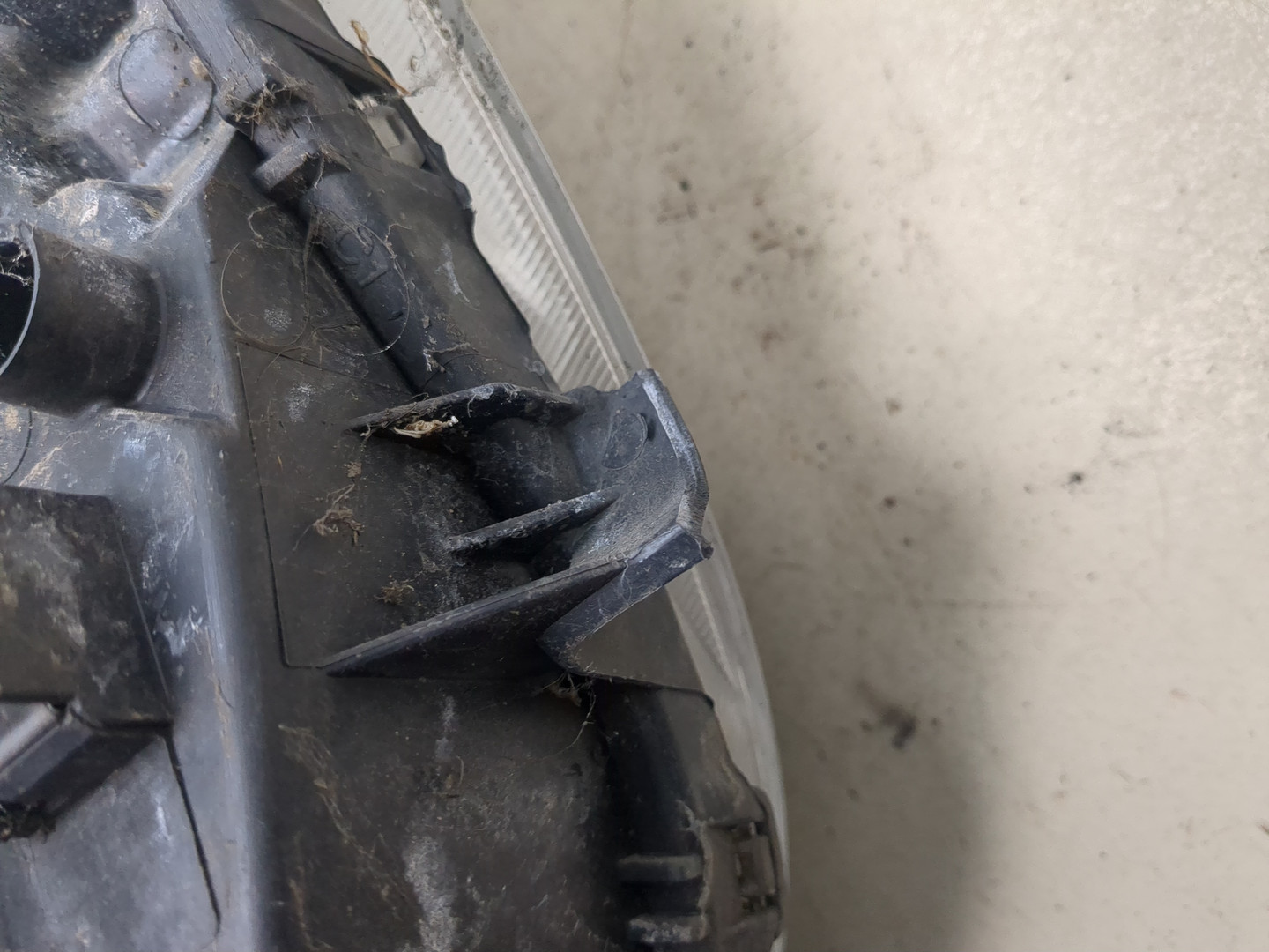 Фара правая