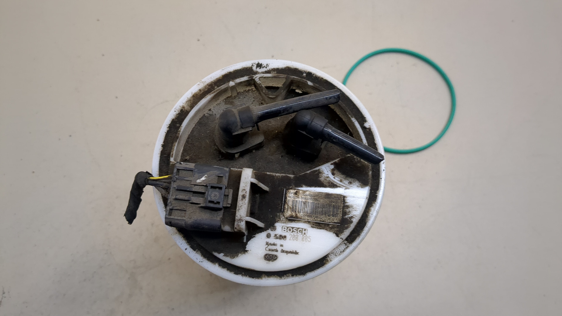 Насос топливный электрический