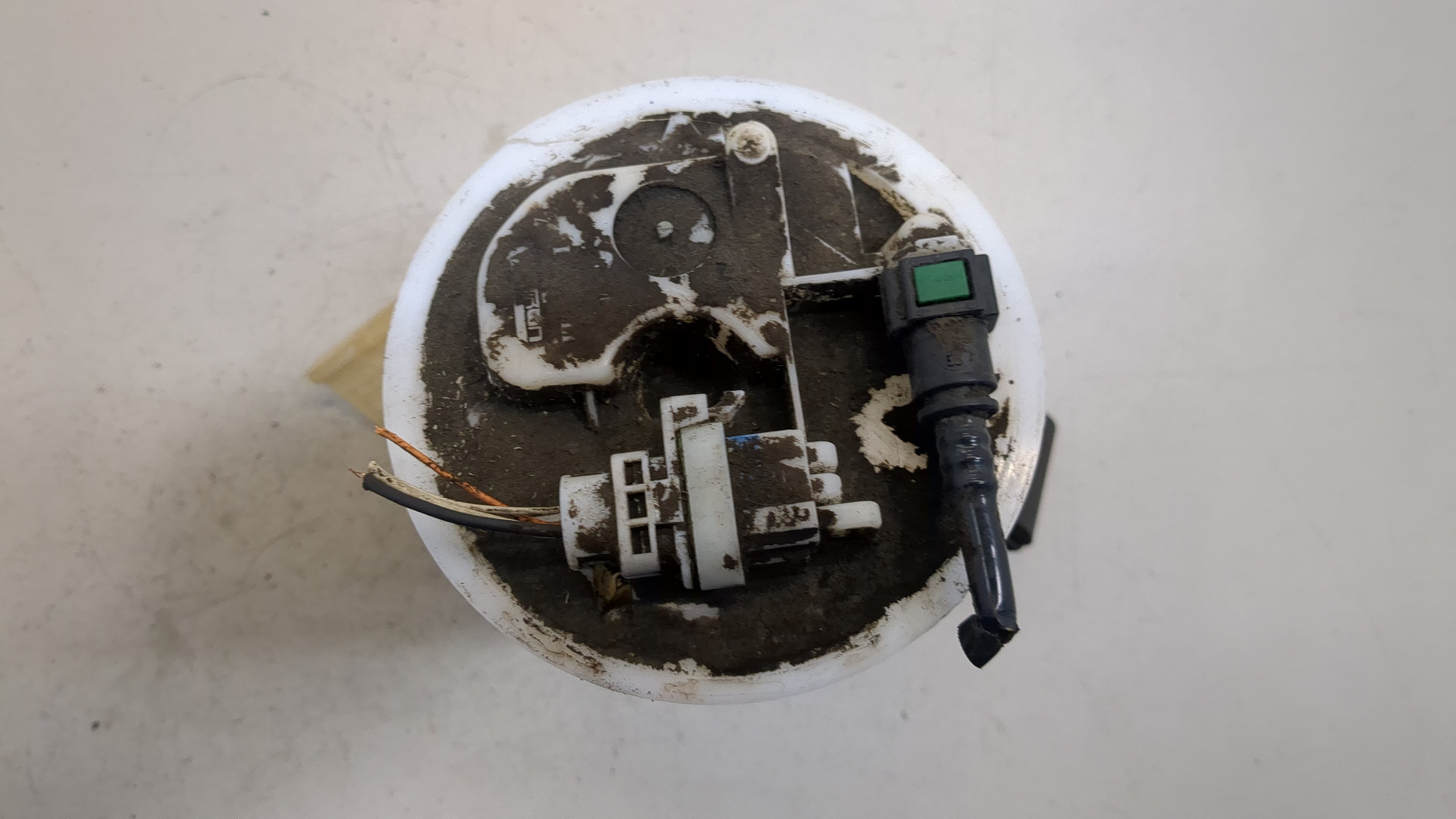 Насос топливный электрический