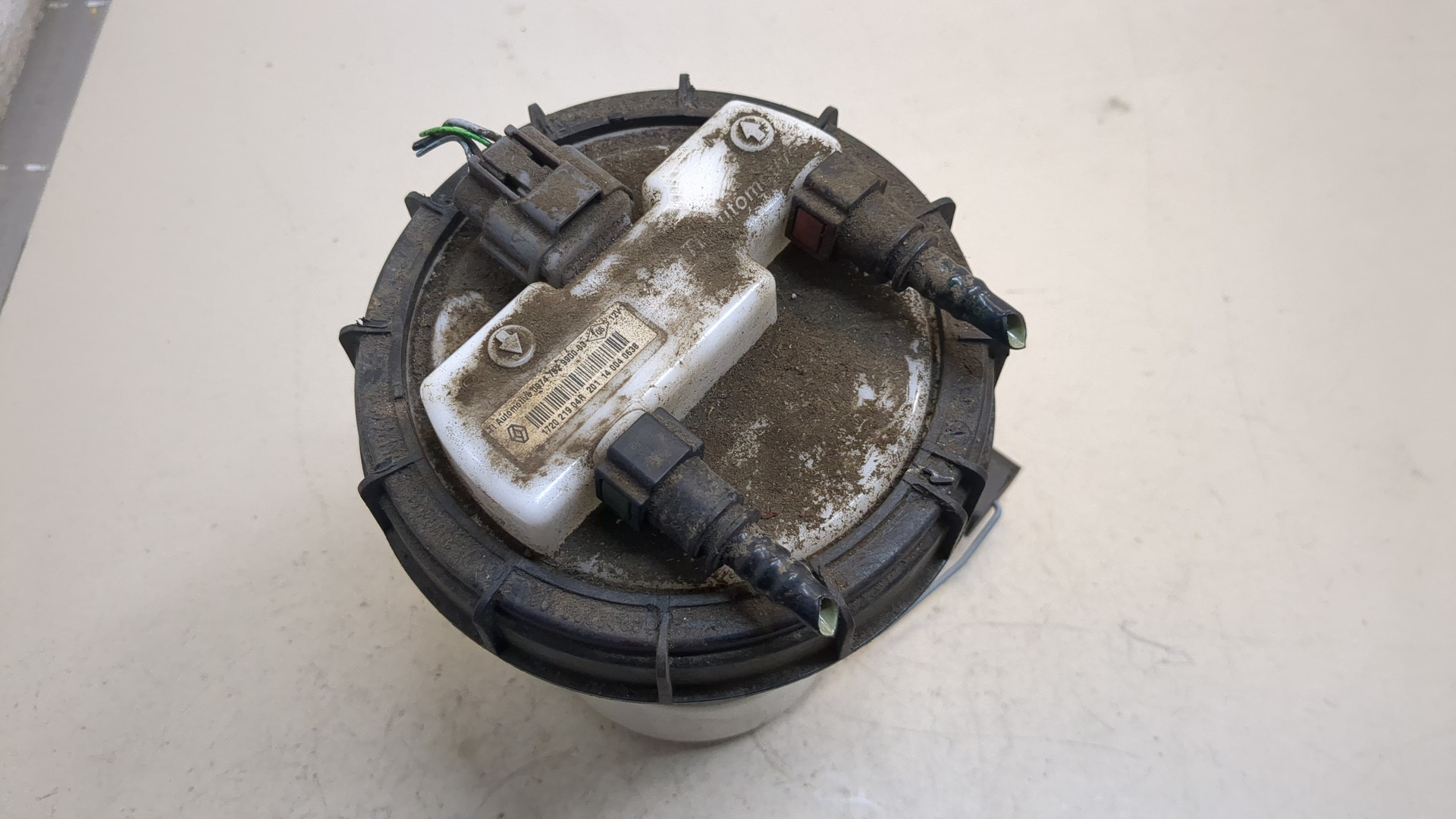 Насос топливный электрический