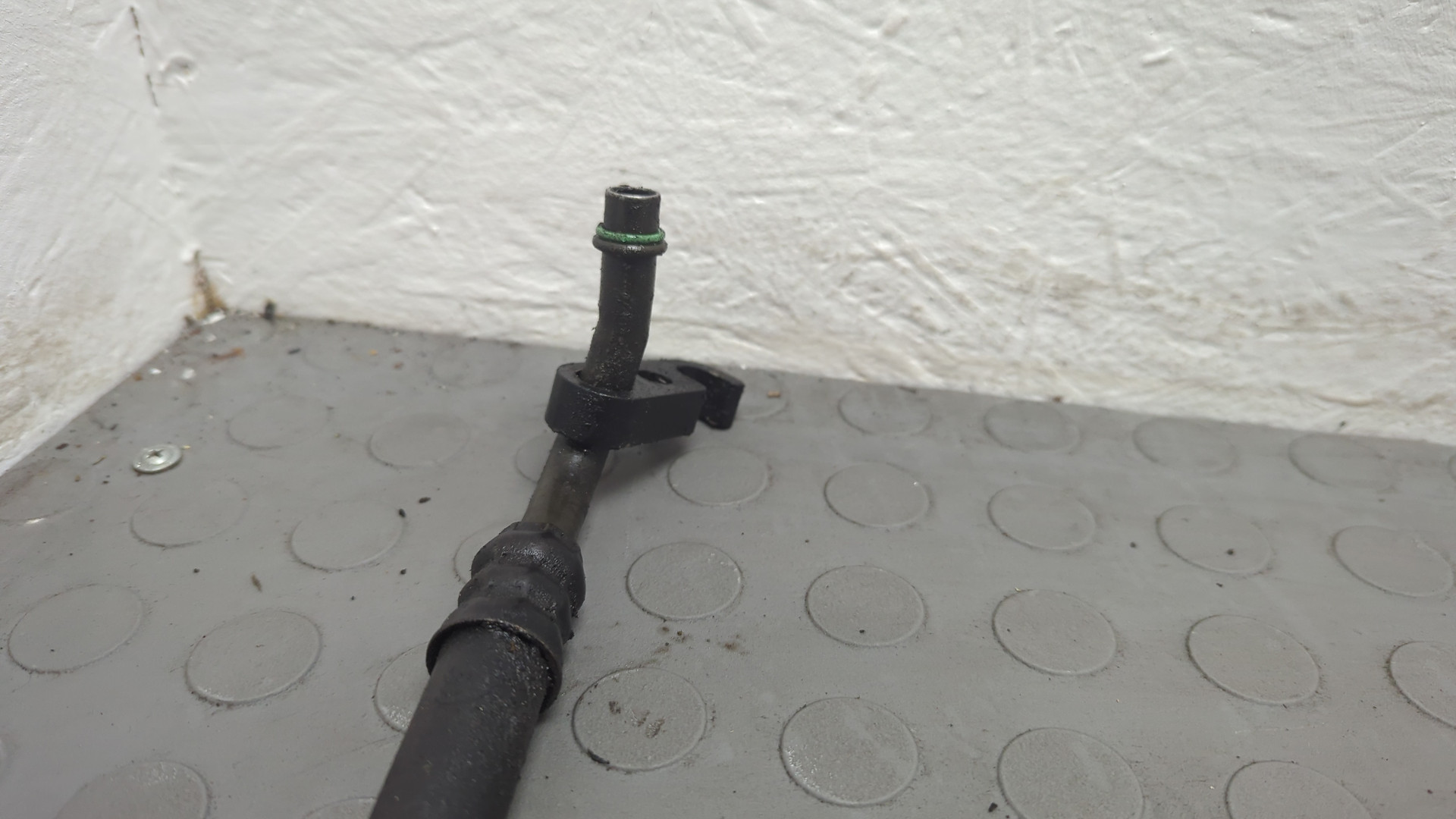 Трубка масляная