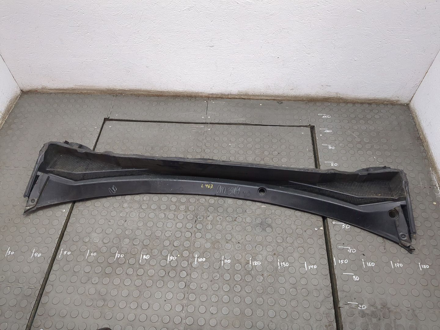 Решетка стеклоочистителей (Жабо)