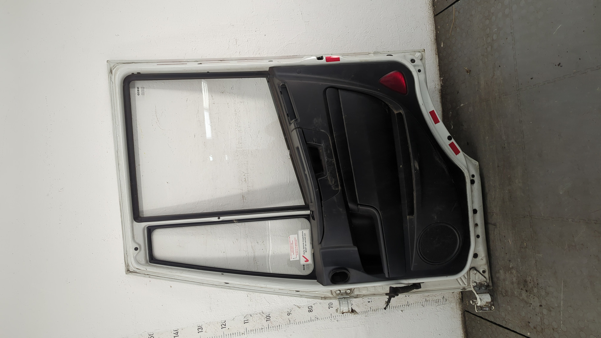 Дверь передняя правая