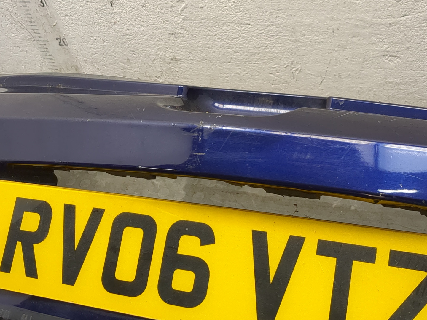 Бампер задний