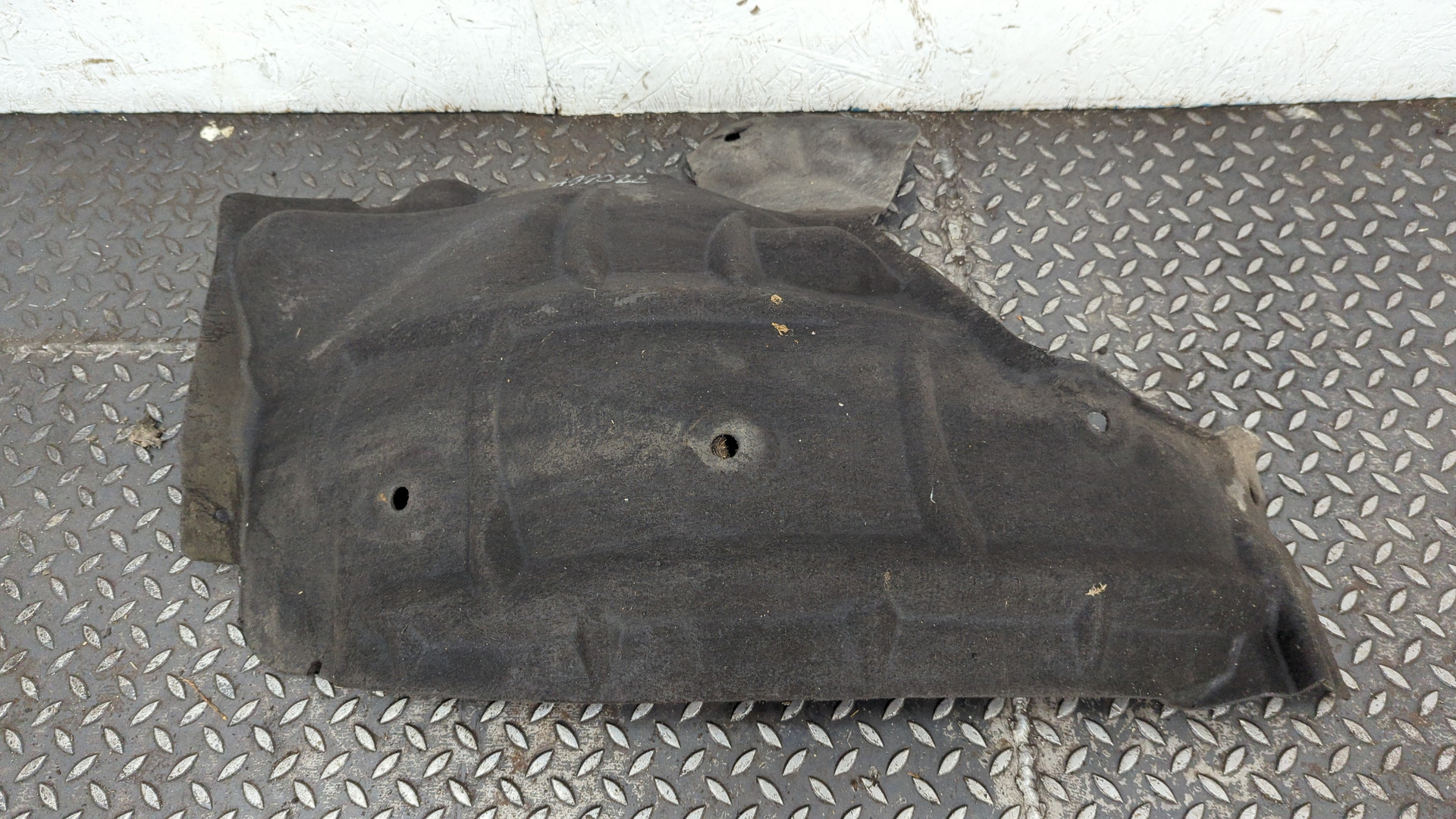 Локер передний правый