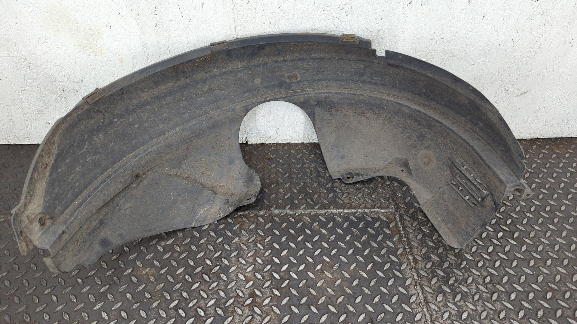 Локер передний правый