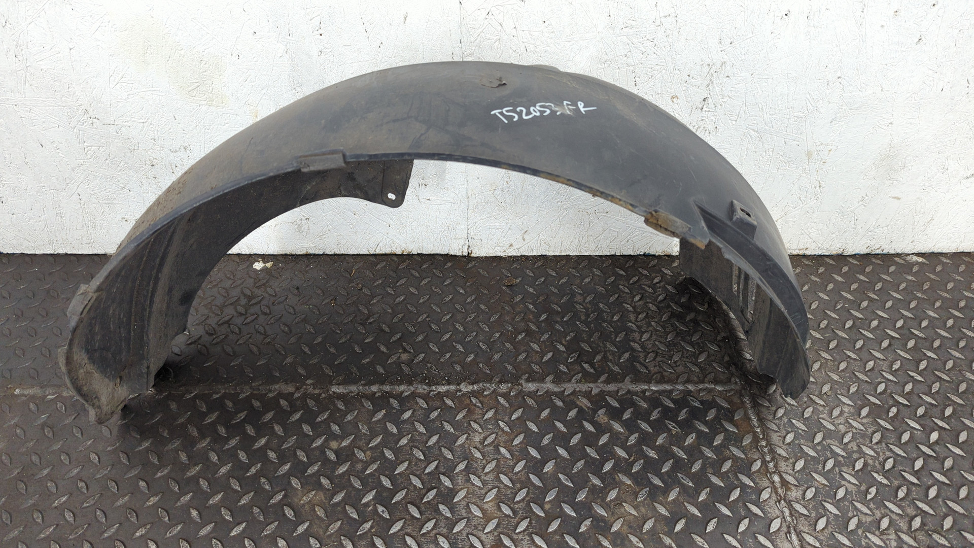 Локер передний правый