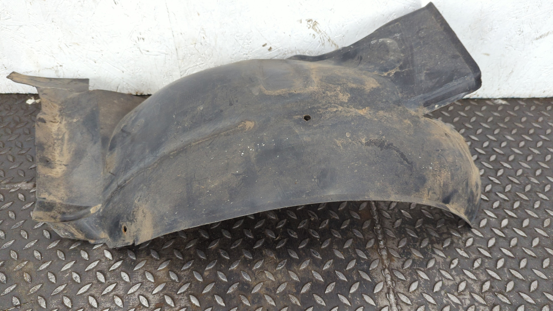 Локер передний правый