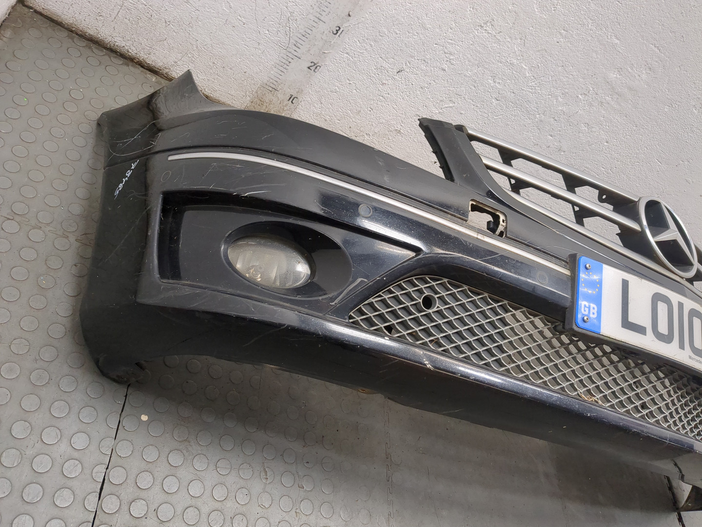 Бампер передний