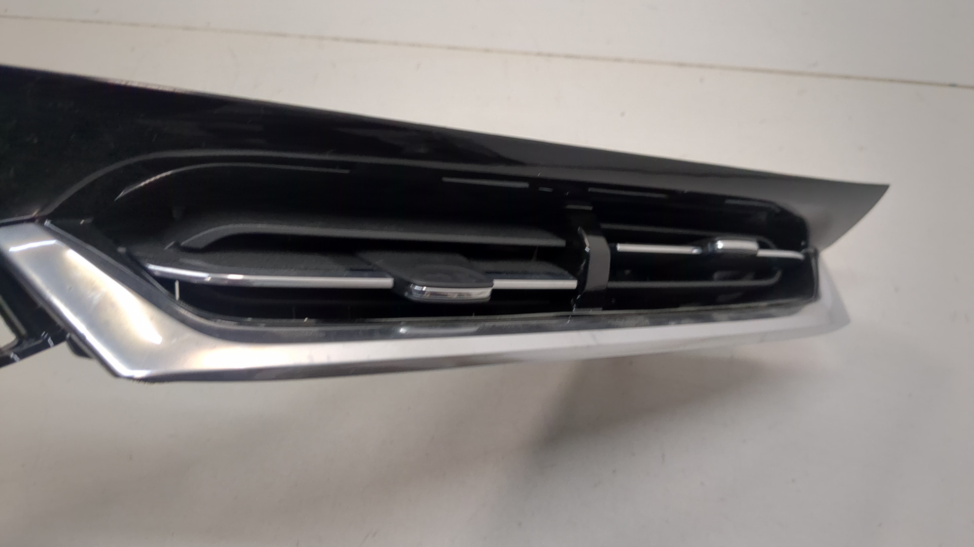 Дефлектор воздушный