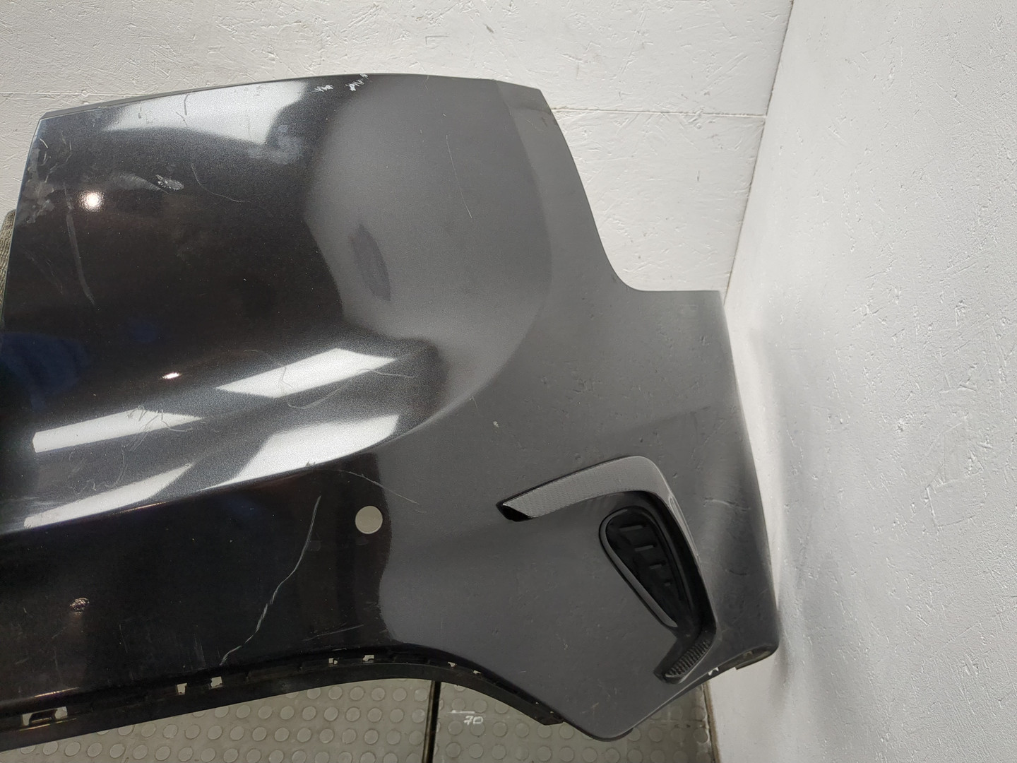 Бампер задний