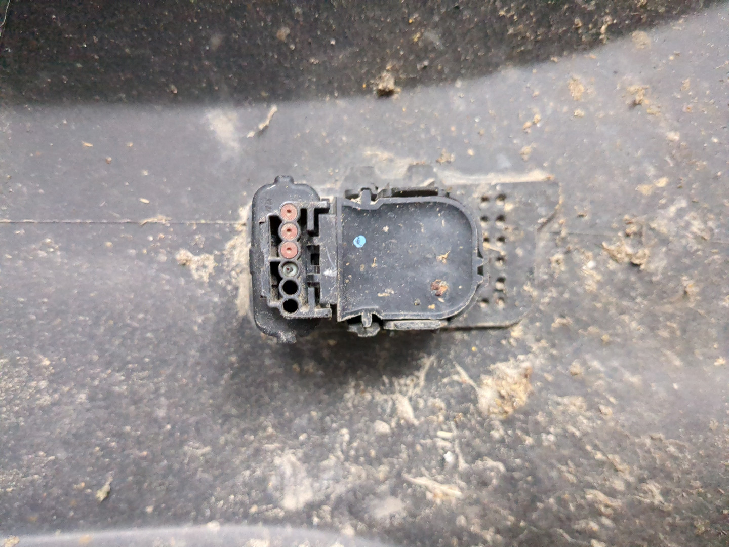 Бампер задний