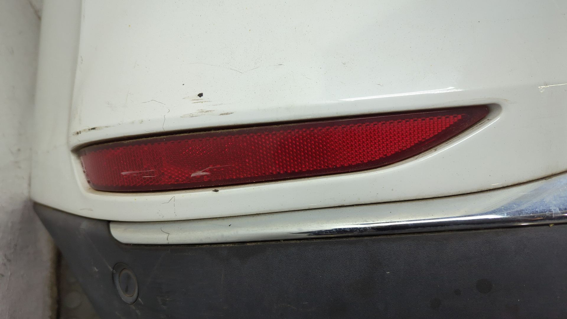 Бампер задний