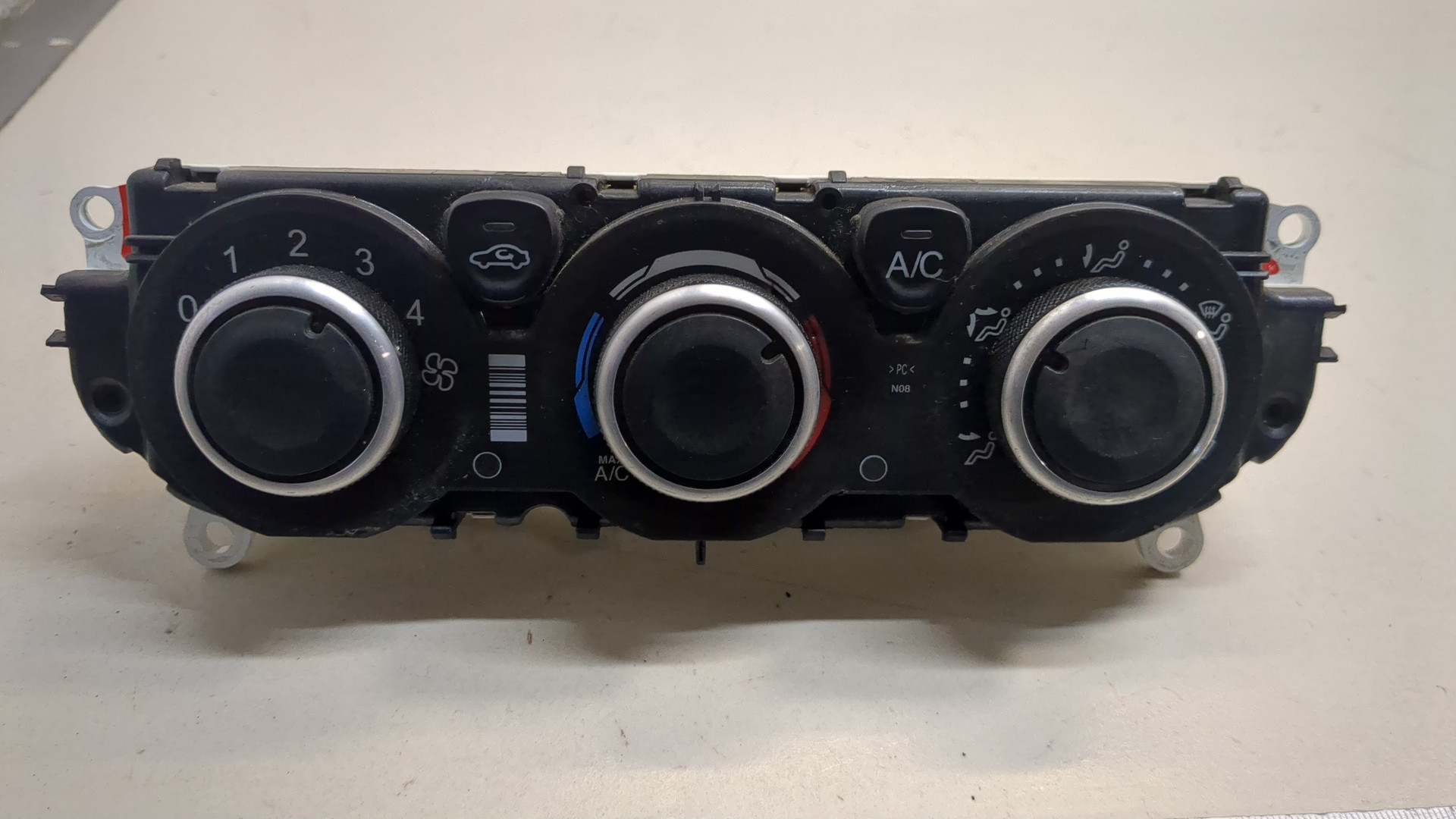 Переключатель отопителя