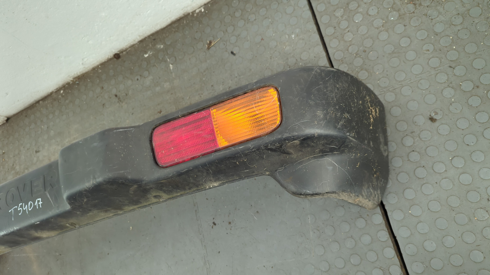 Бампер задний