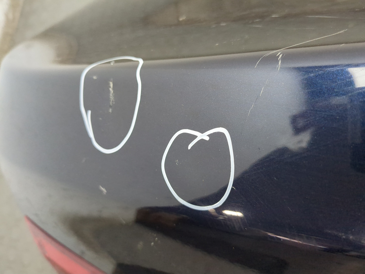 Дверь багажника