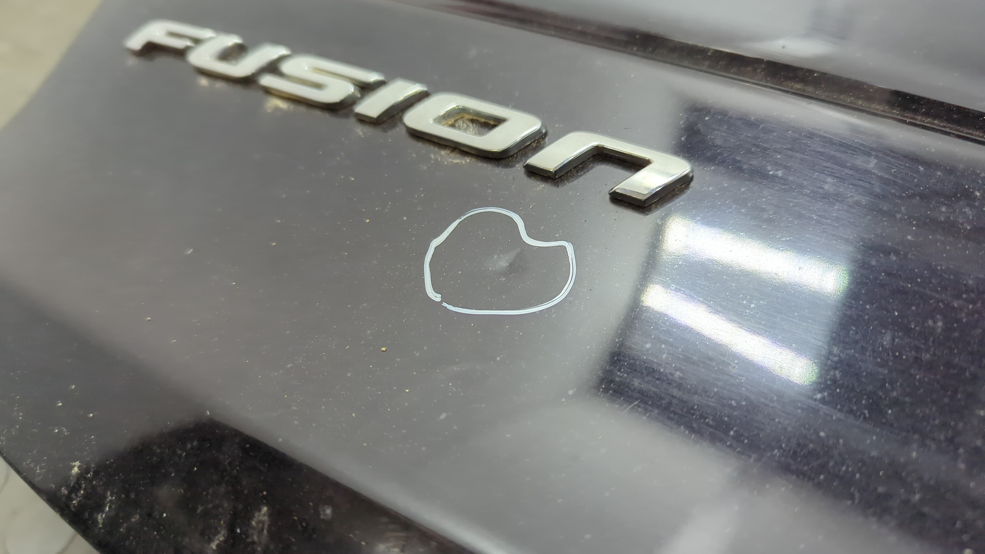 Дверь багажника