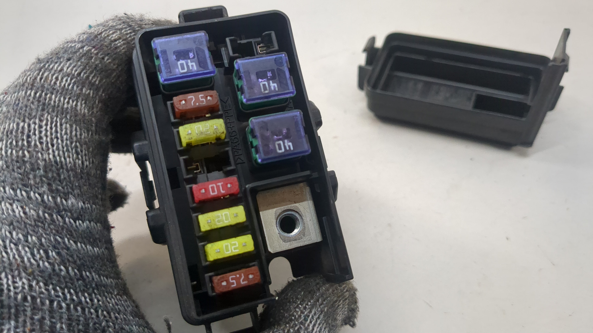 Блок предохранителей