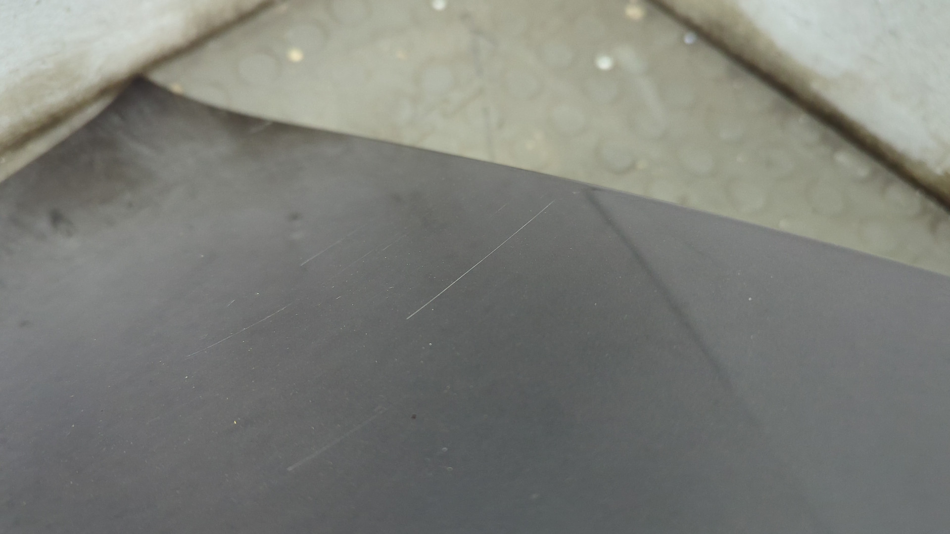 Дверь багажника