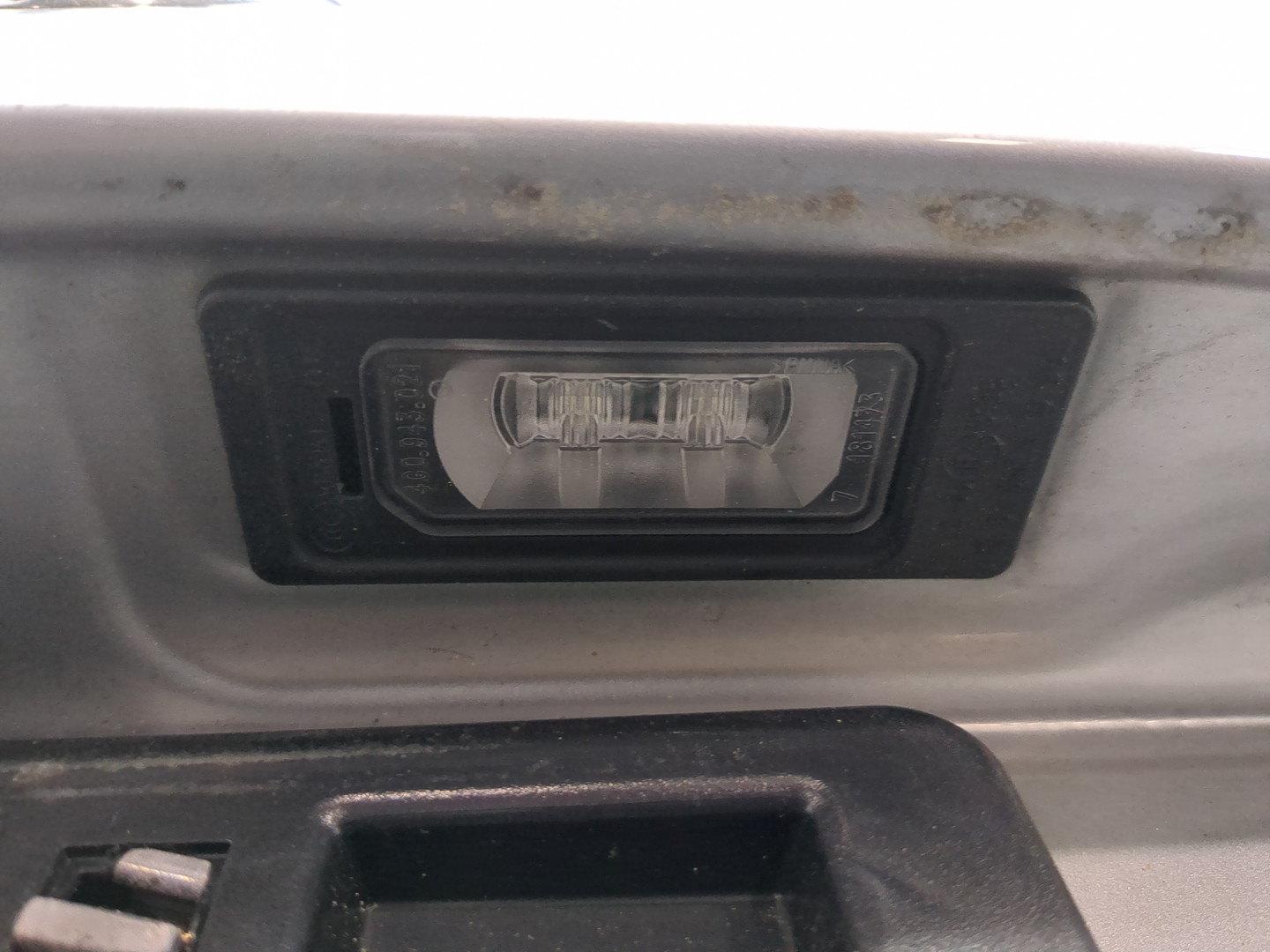 Дверь багажника