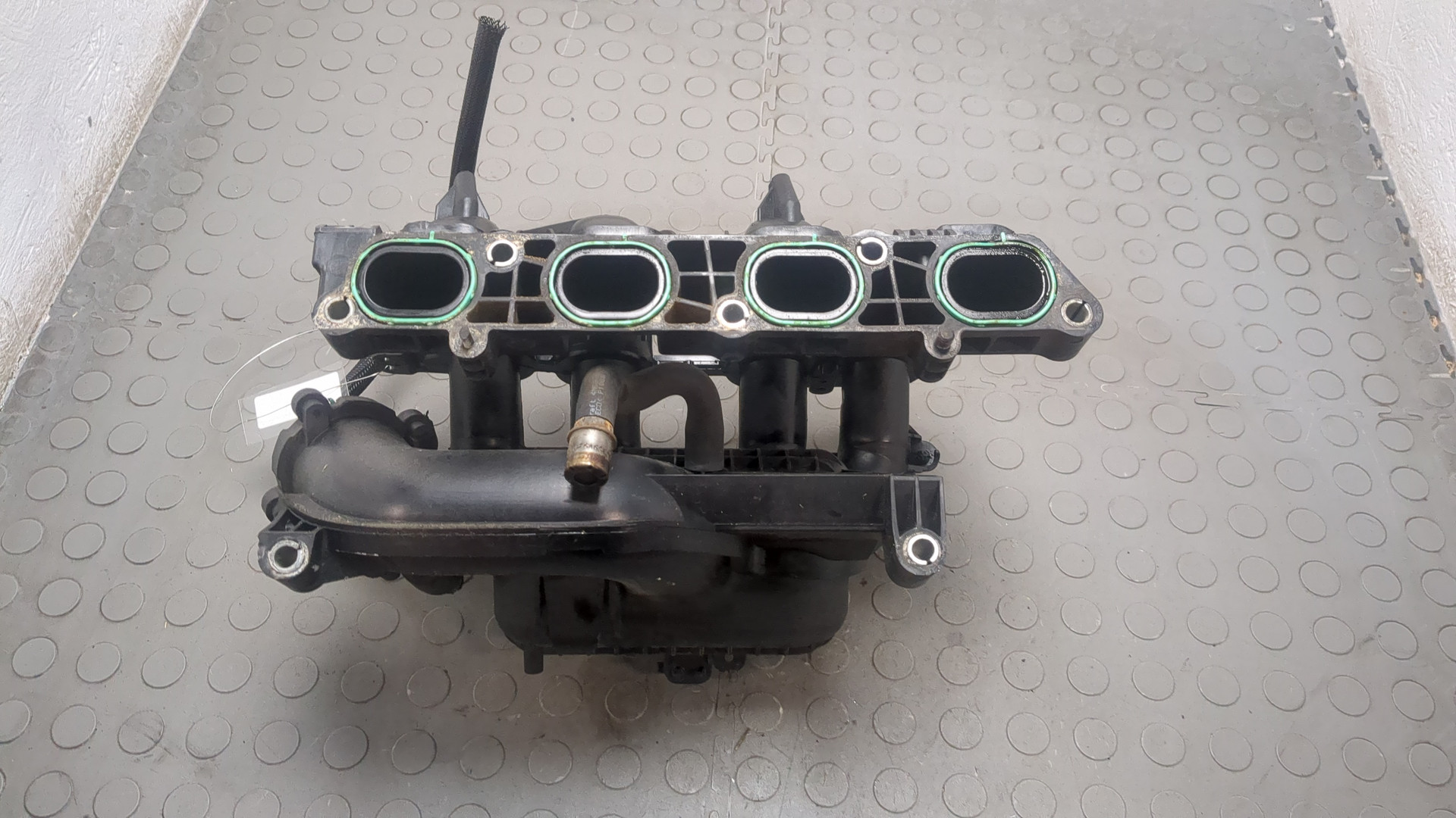 Коллектор впускной