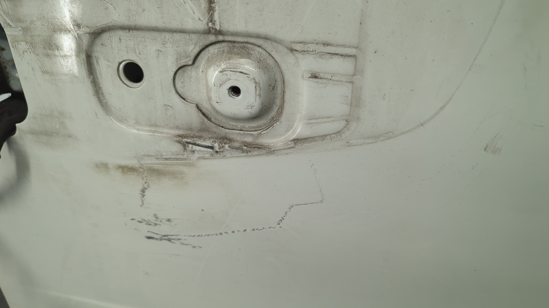 Дверь передняя левая