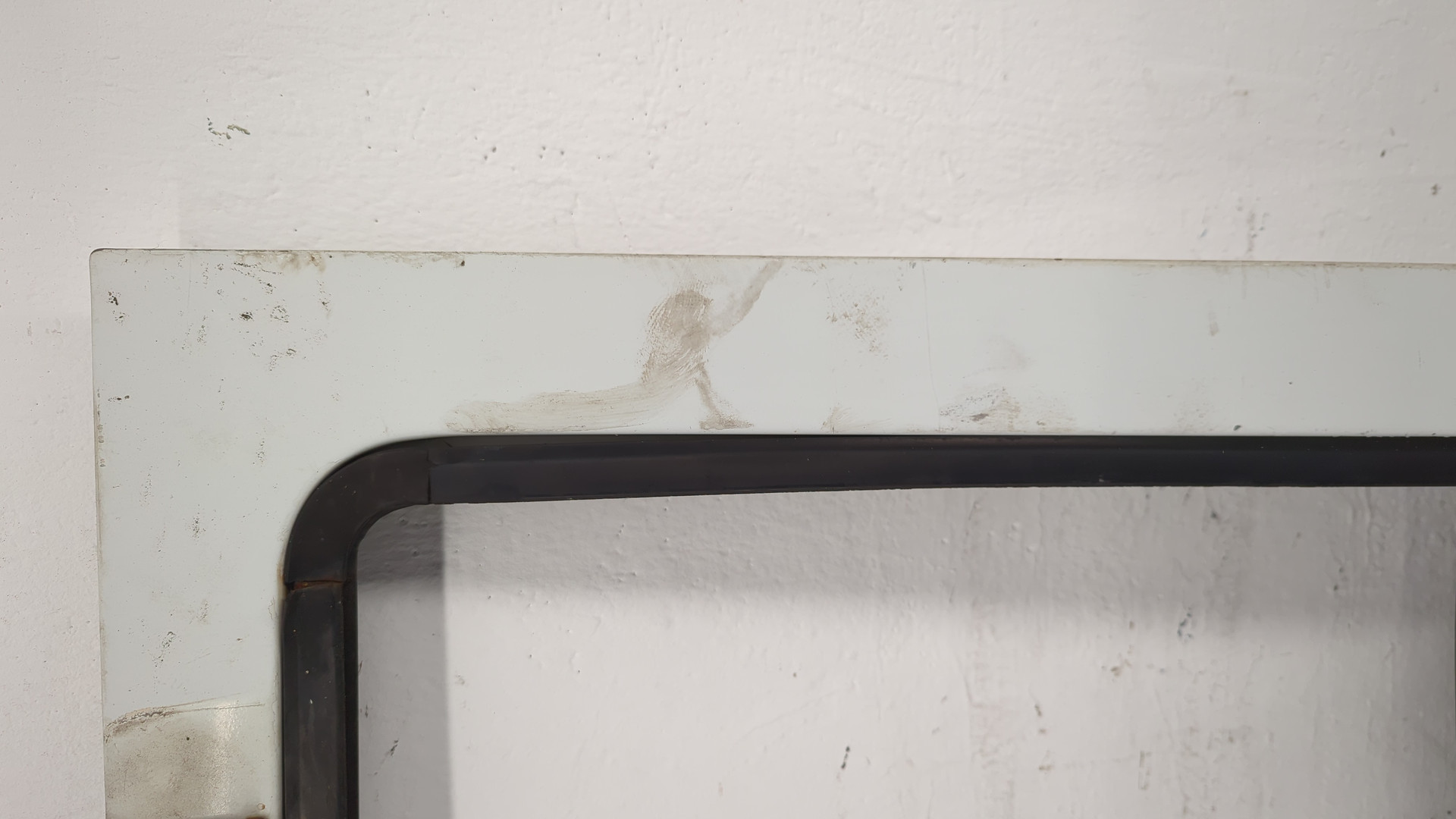 Дверь передняя левая