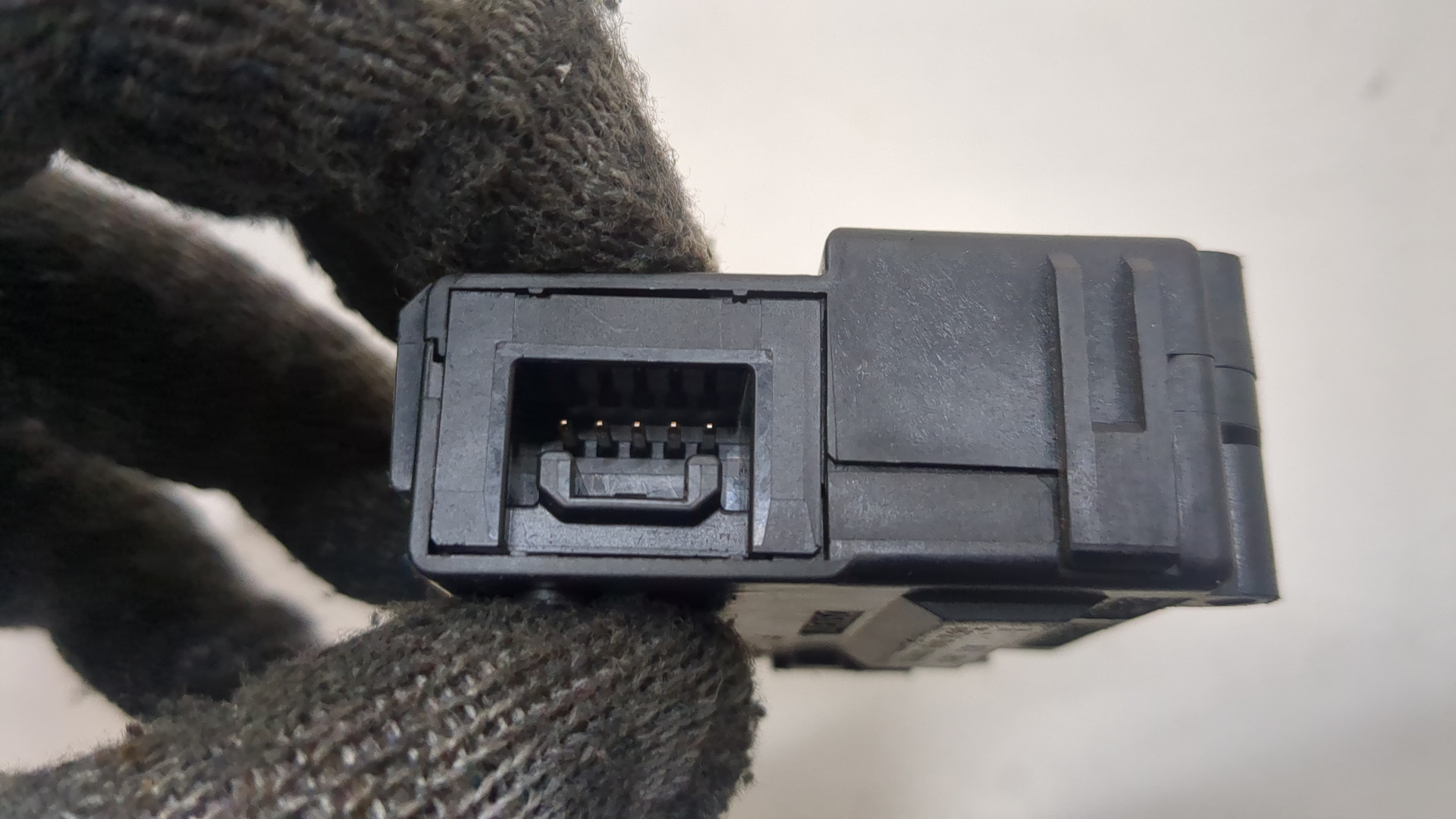 Моторчик заслонки печки