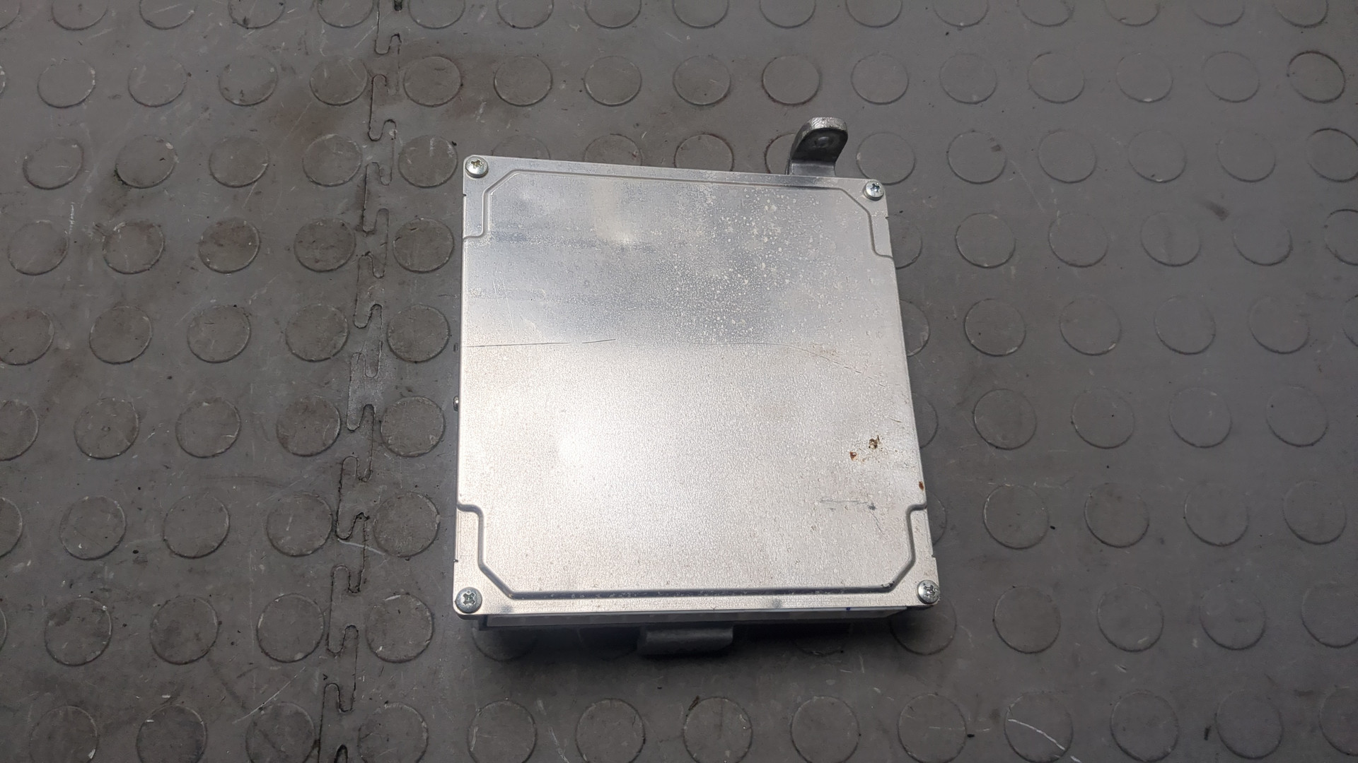 Блок управления двигателем