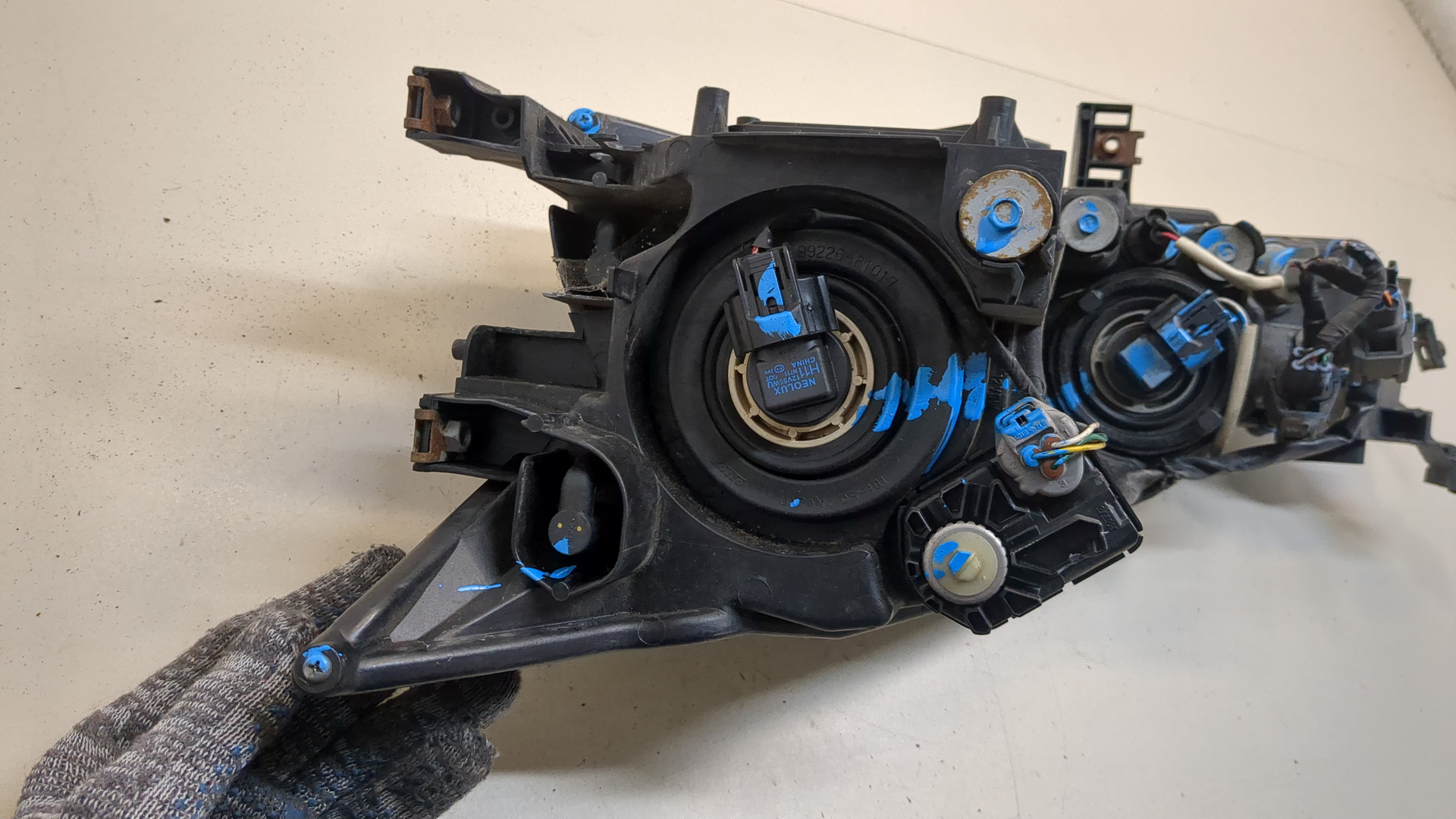 Фара правая