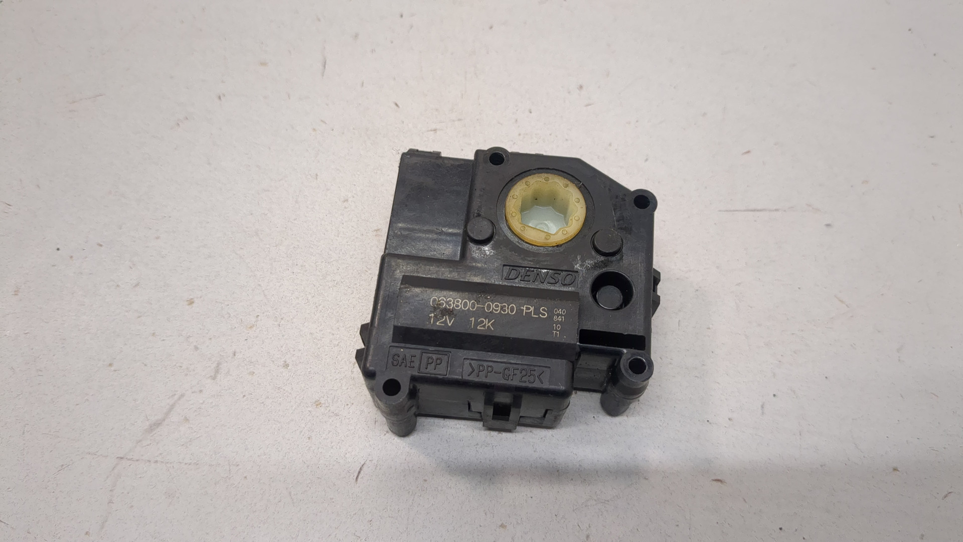 Моторчик заслонки печки