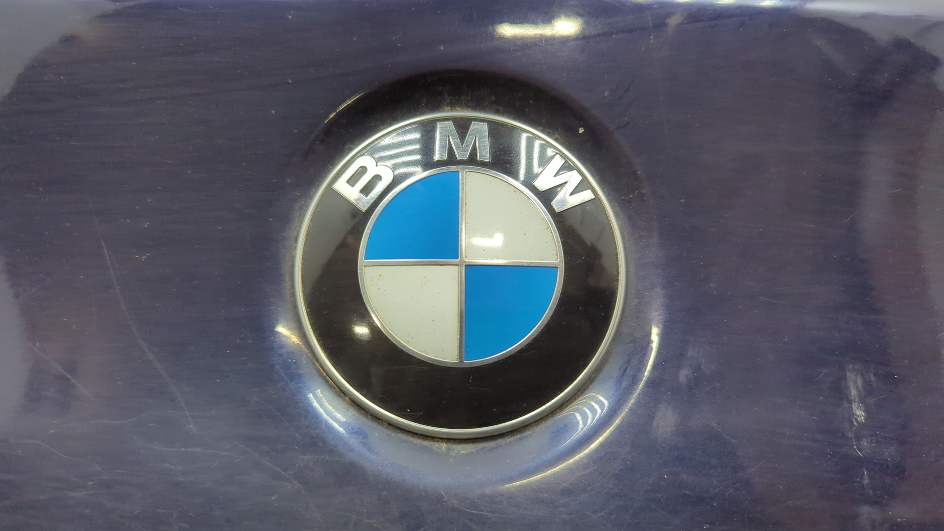 Дверь багажника