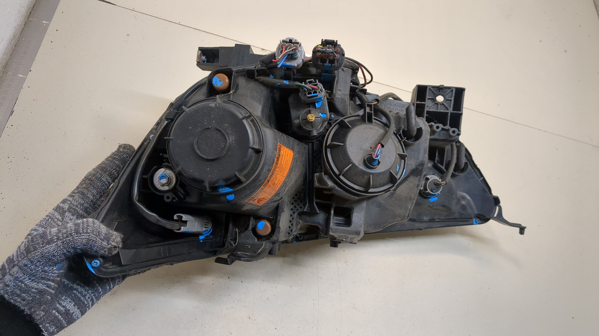 Фара правая