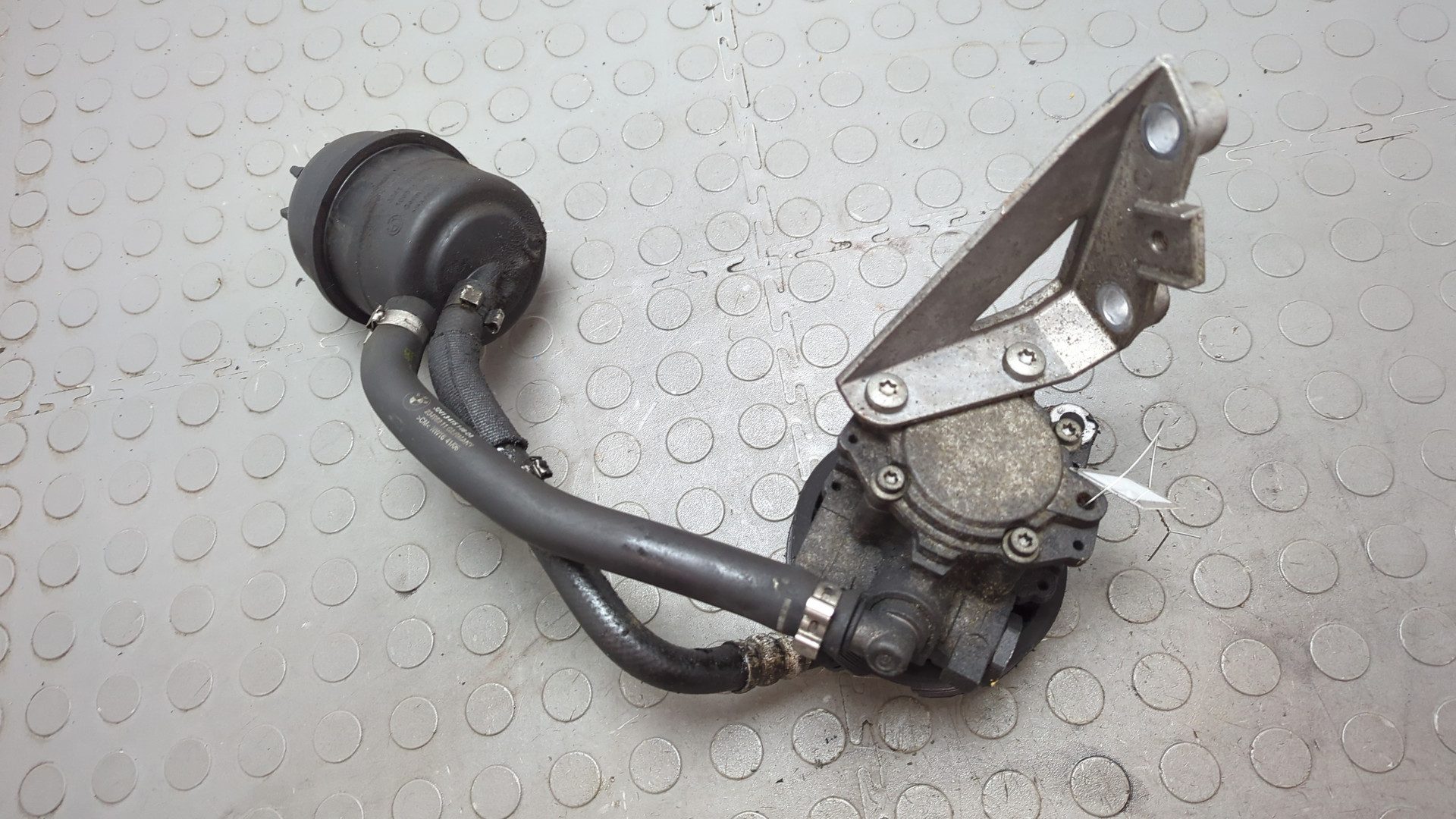 Насос ГУР (гидроусилитель руля)