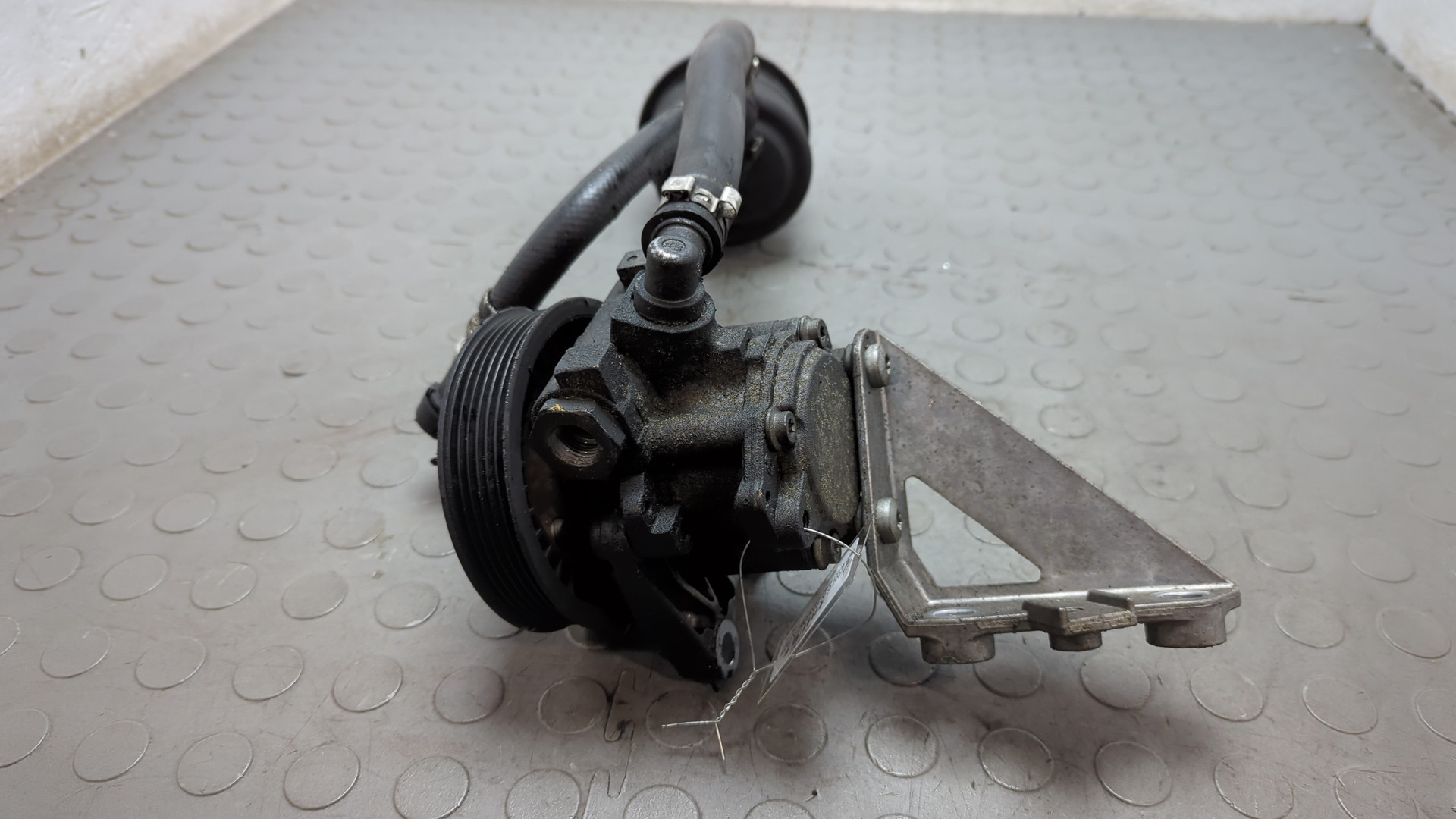 Насос ГУР (гидроусилитель руля)