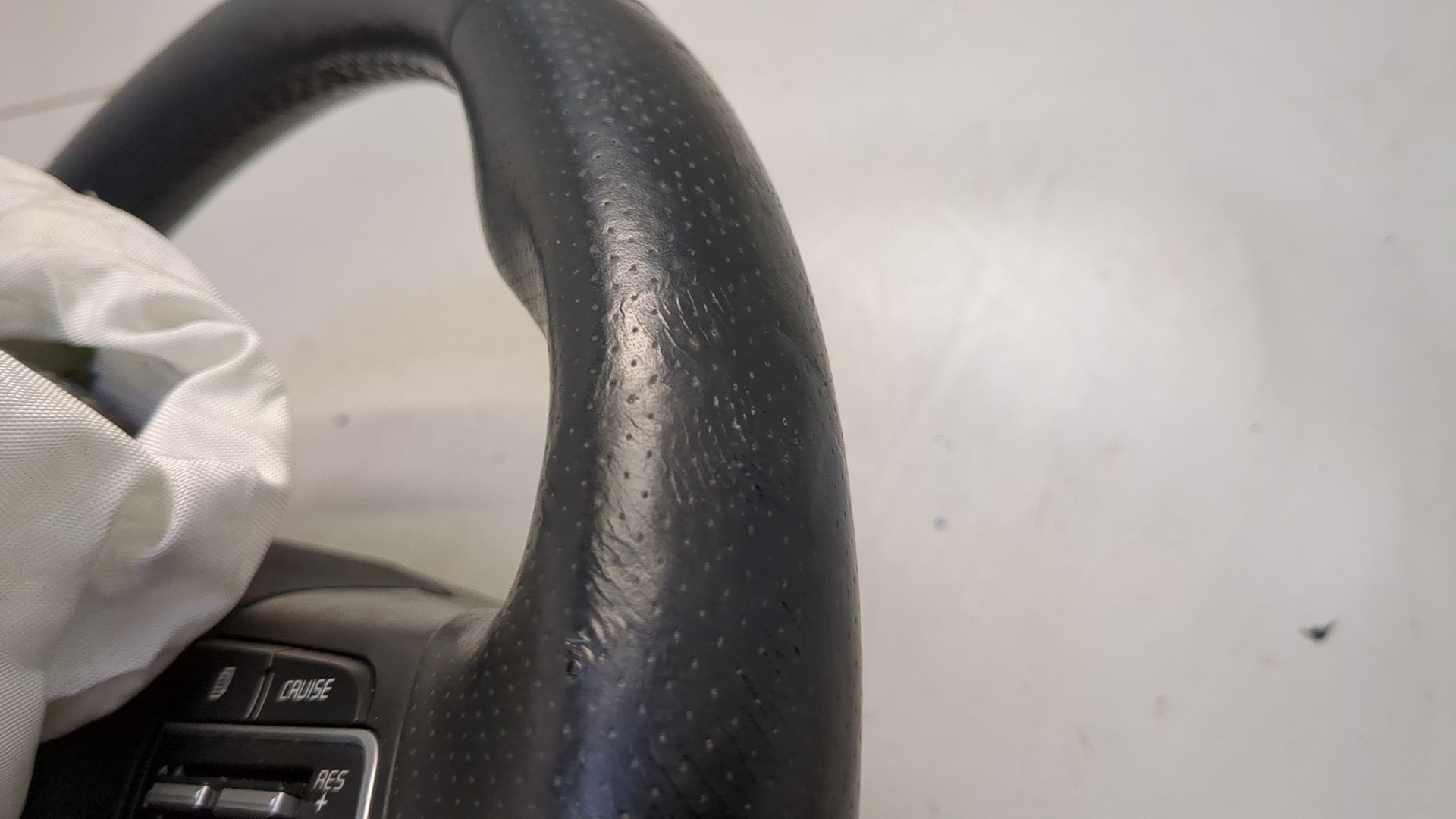 Рулевое колесо (руль)