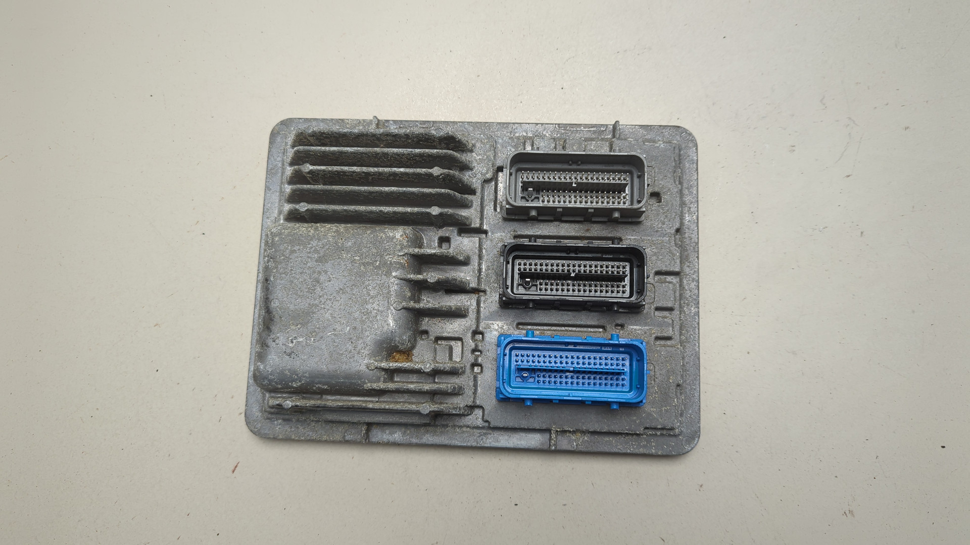 Блок управления двигателем