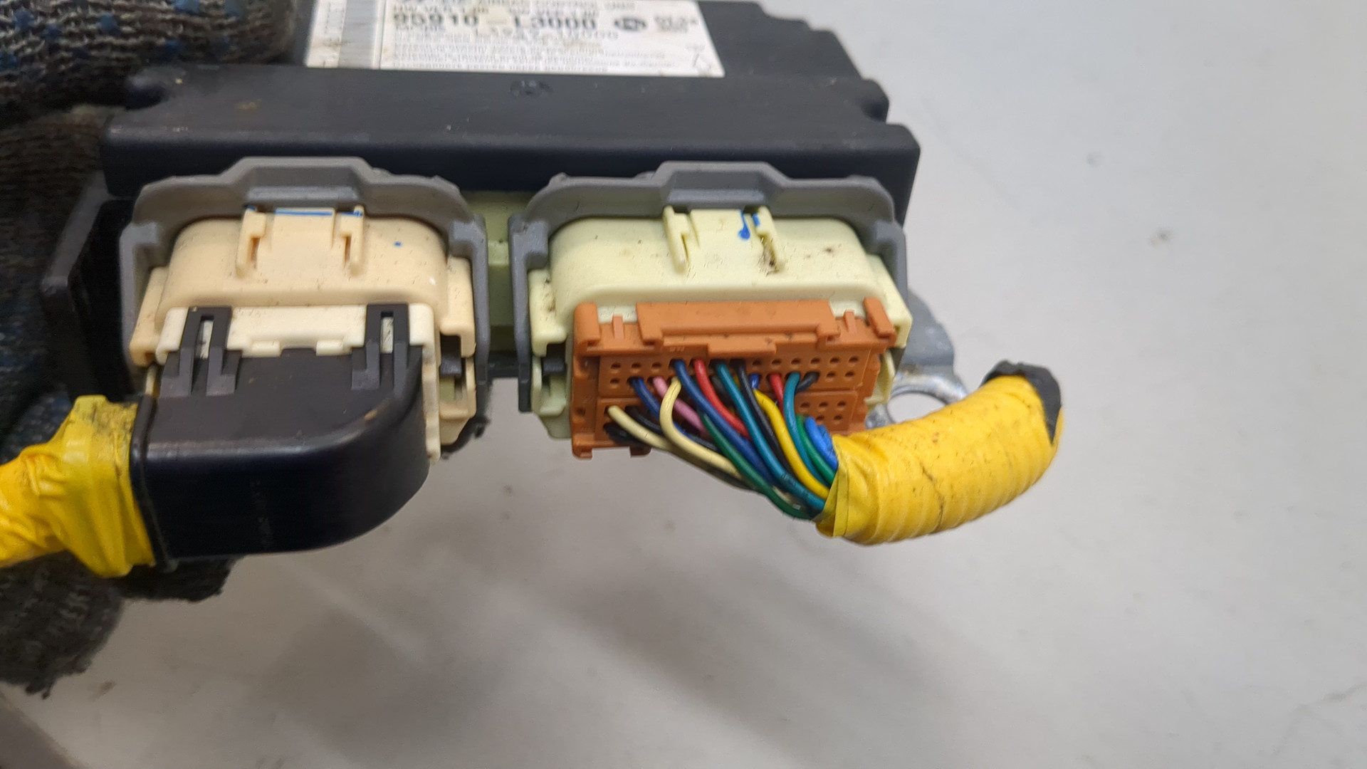 Блок управления подушек безопасности (AIR BAG)