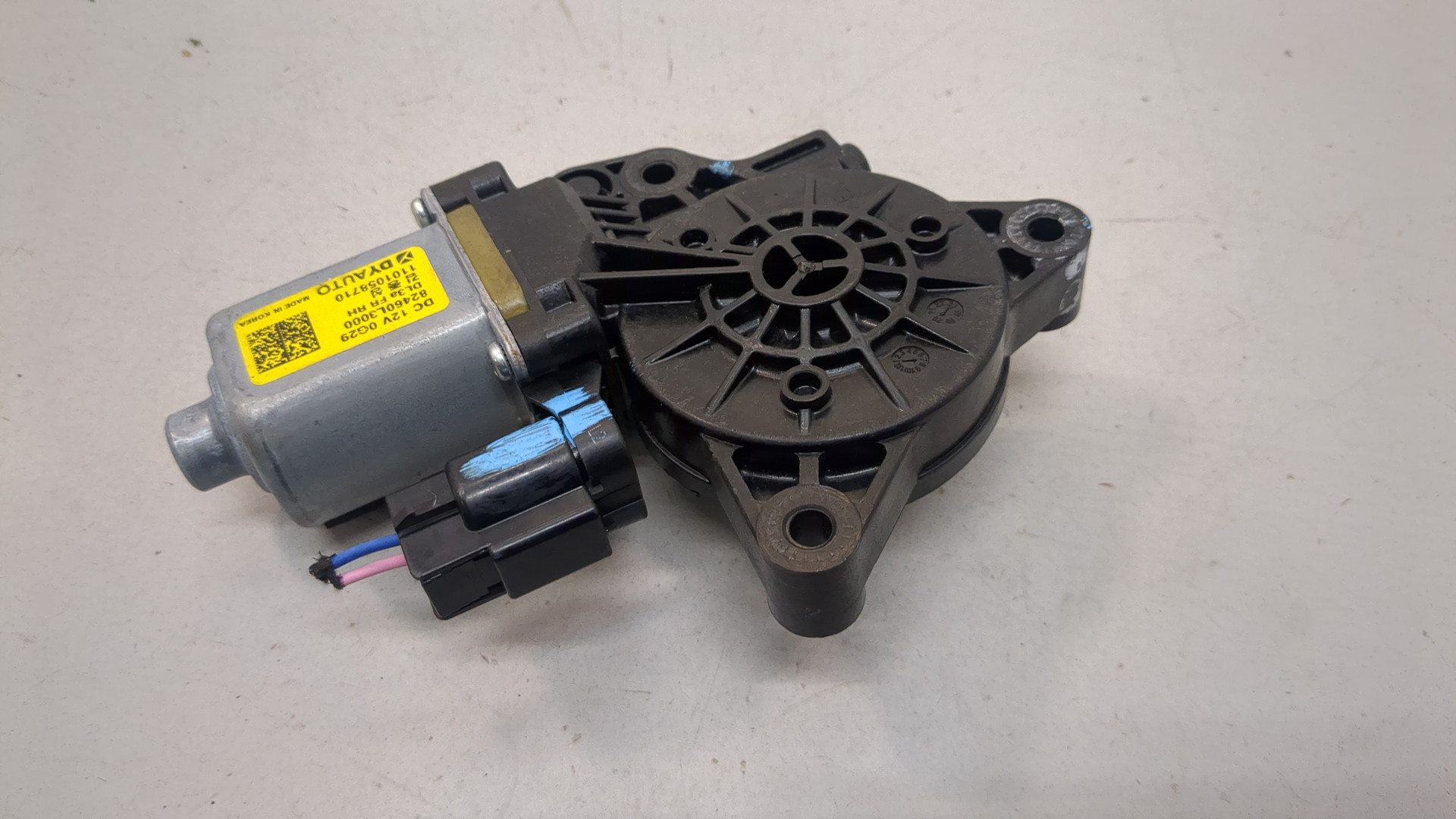 Моторчик стеклоподъемника