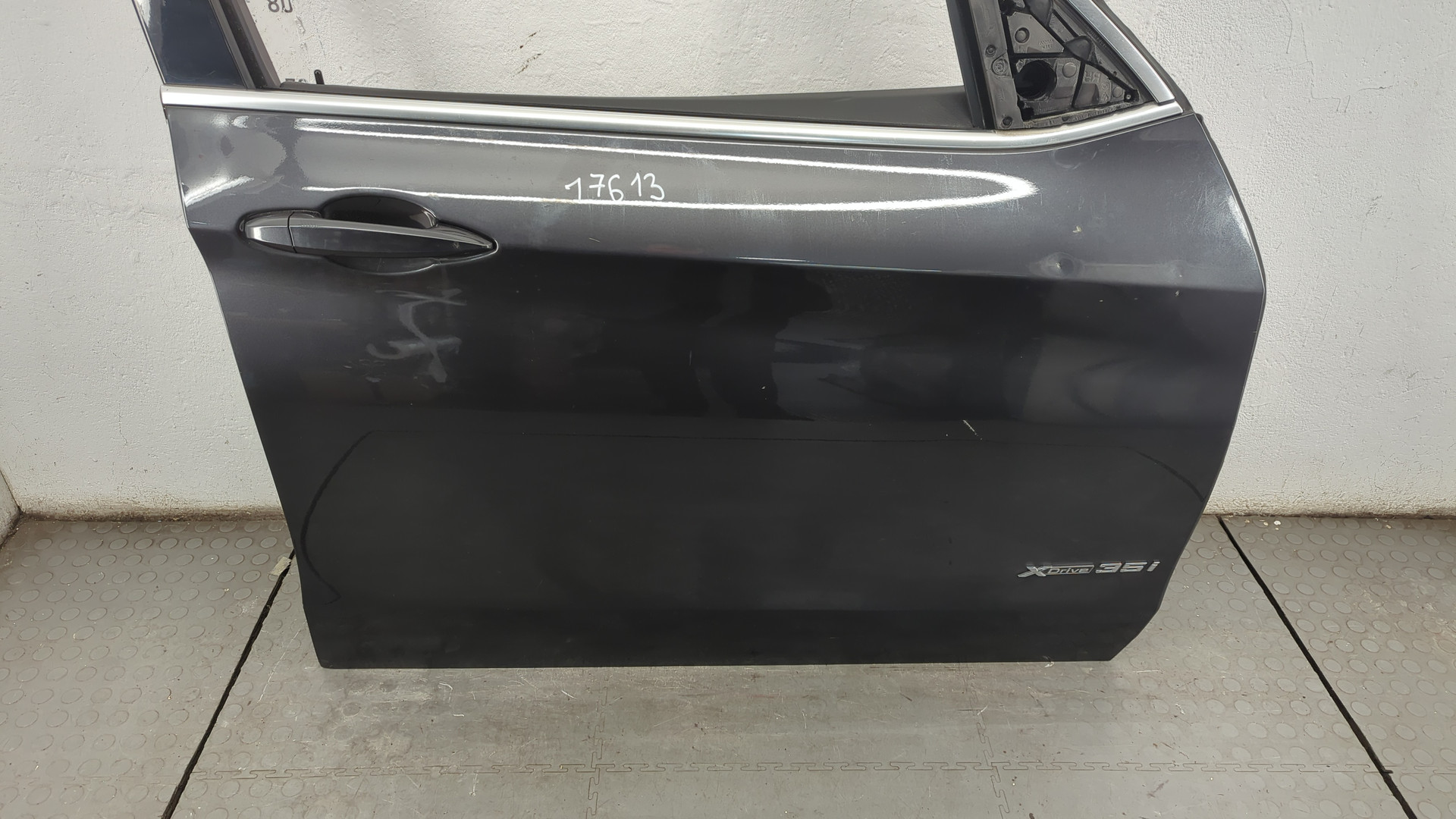 Дверь передняя правая